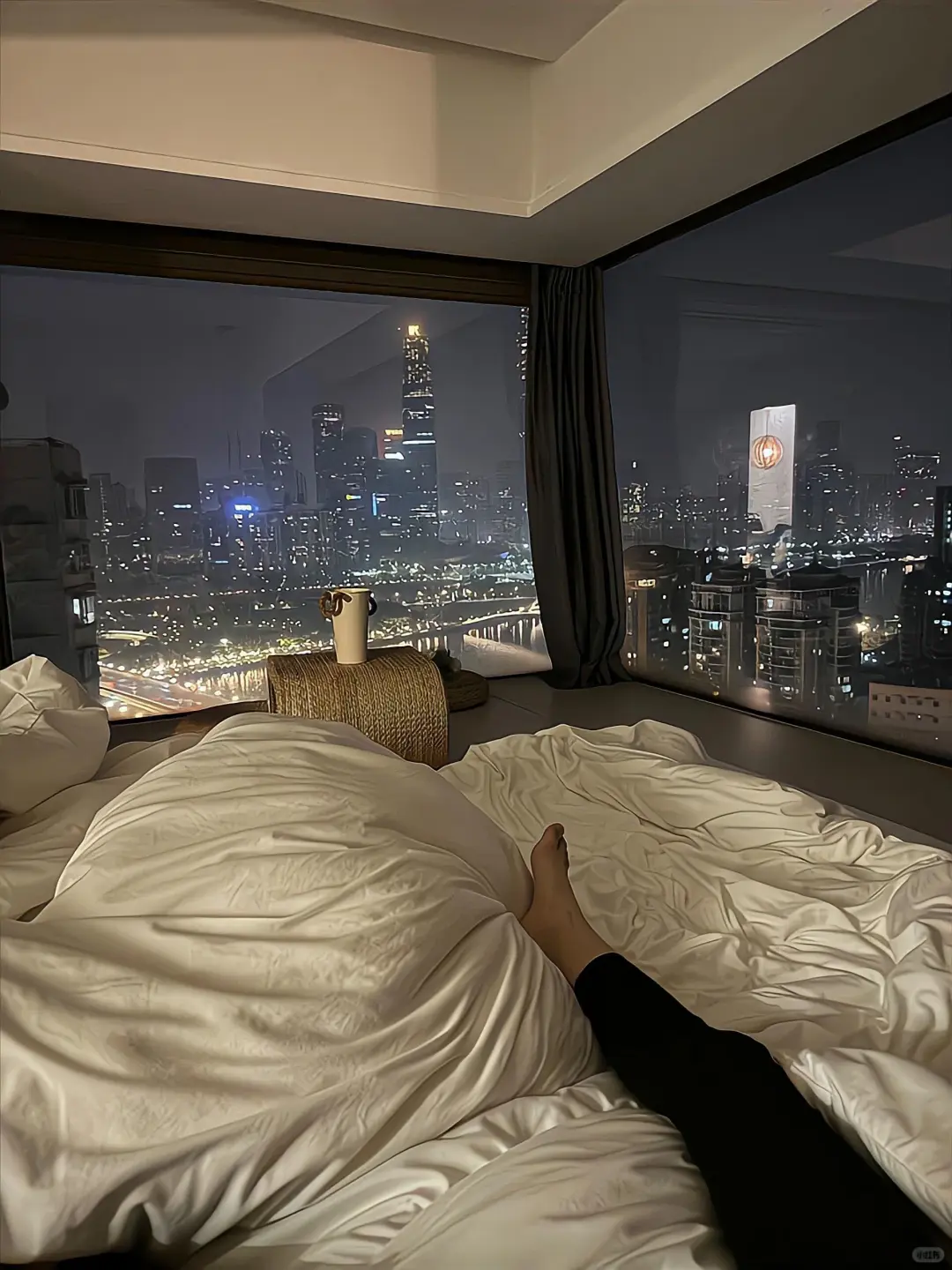 广州！广州塔！！168俩人😭😭不想退房