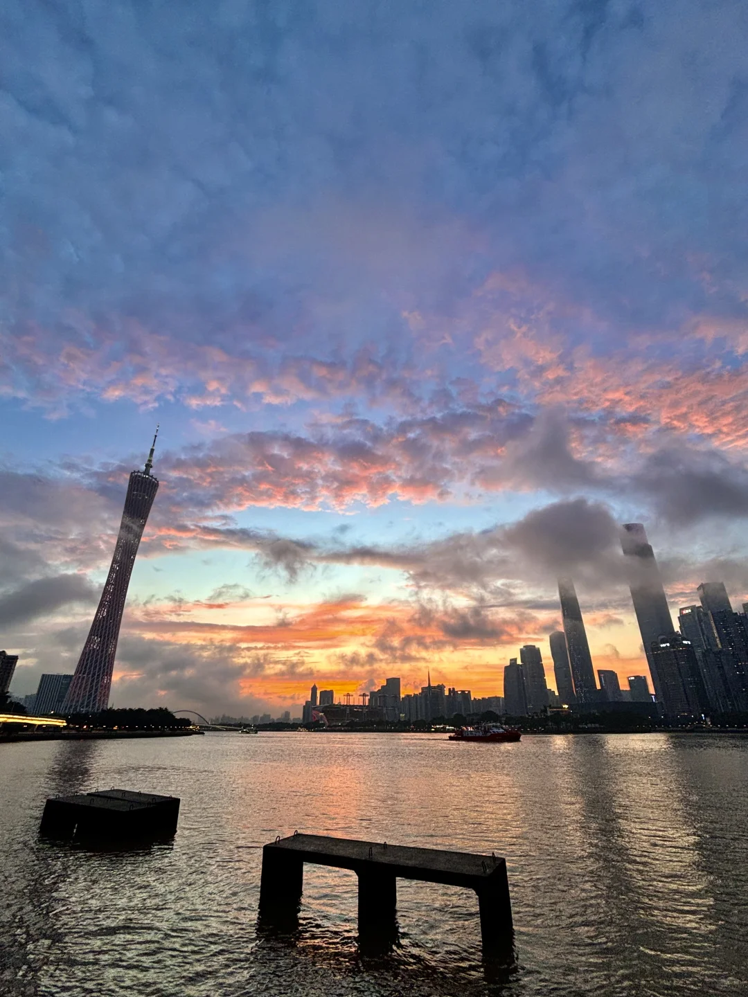 想看看你们手机拍的广州日落🌄