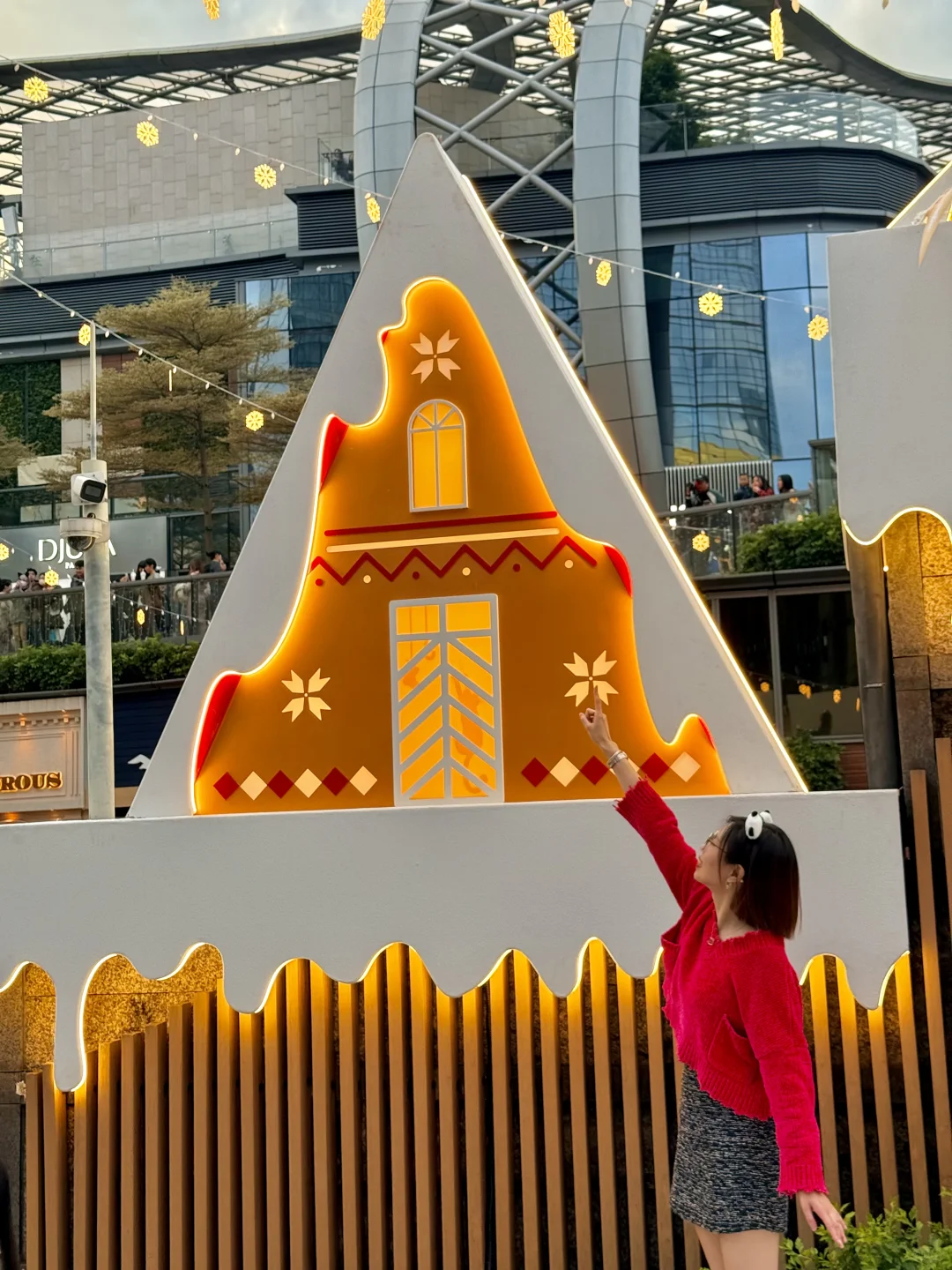 广州天环圣诞水晶球🔮亮灯啦 这里有一亿人