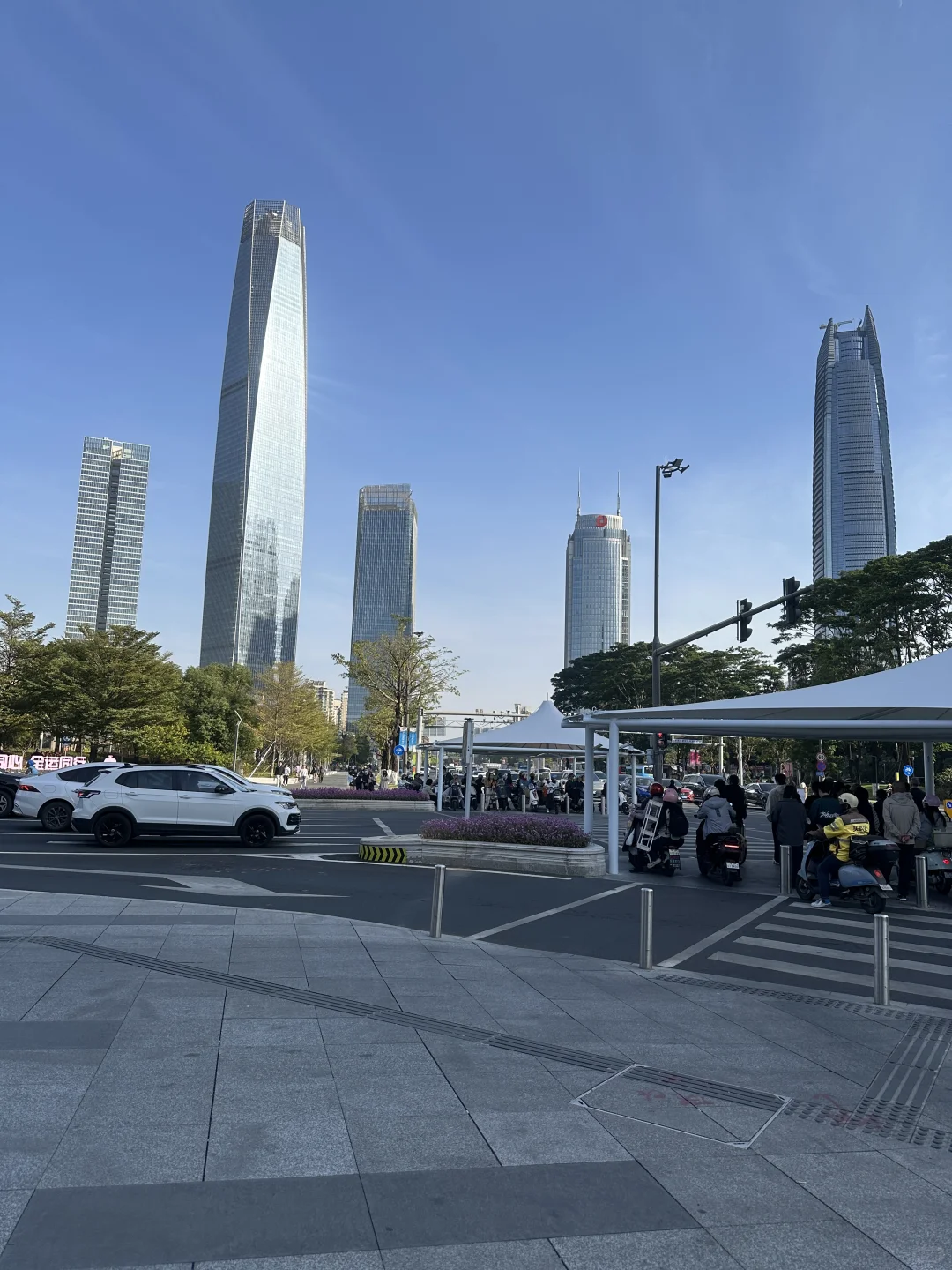 也算是进城了吧，这个季节的东莞真舒服