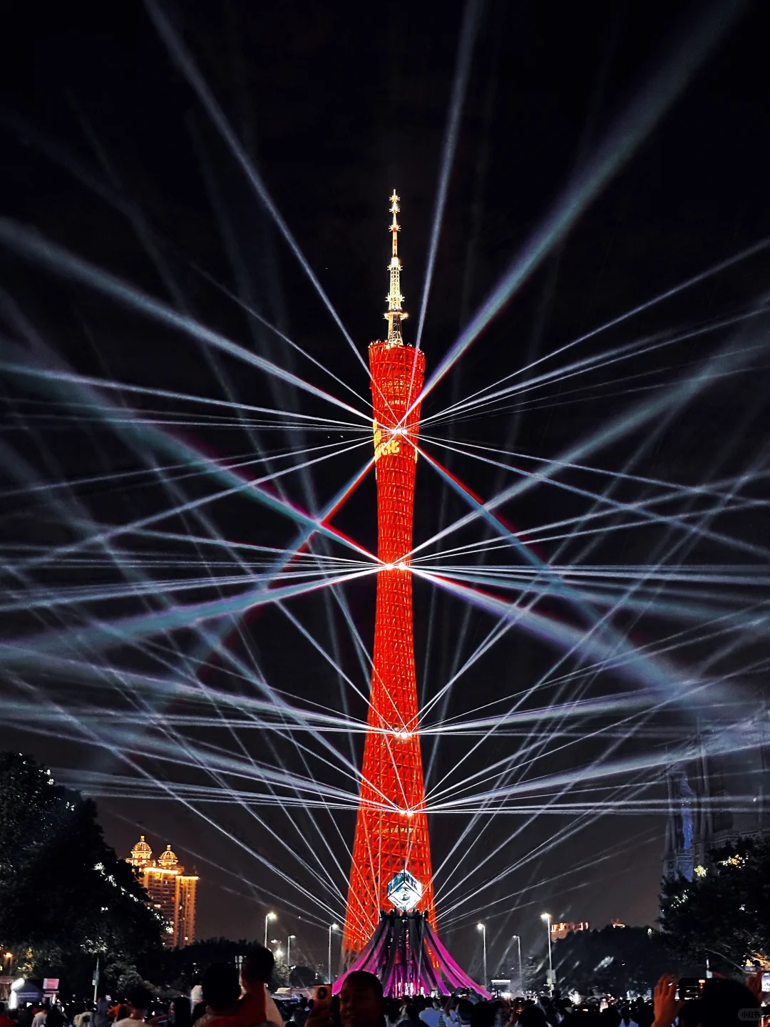 还有谁没去看广州灯光节