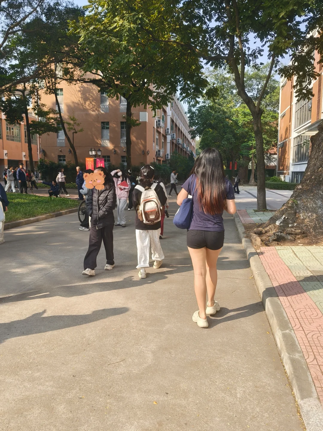 12月广州穿什么真的很难回答……