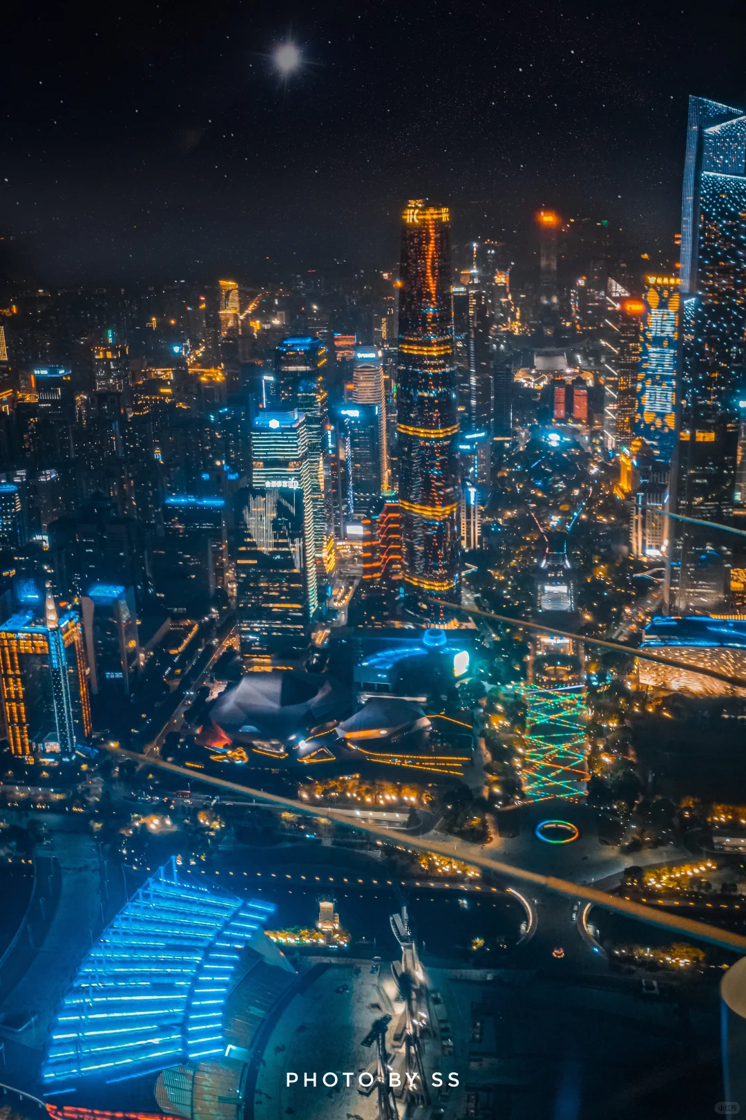 为了带娃见见这个“球”，我专门飞了趟广州！