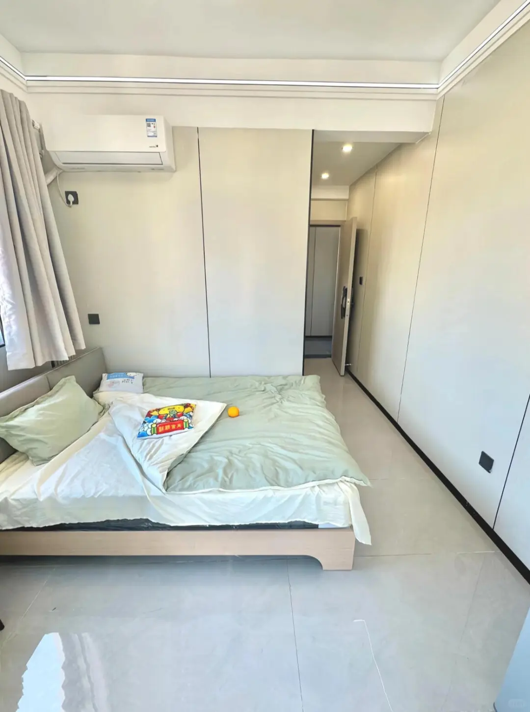 深圳直租青年公寓单间800 押一付一