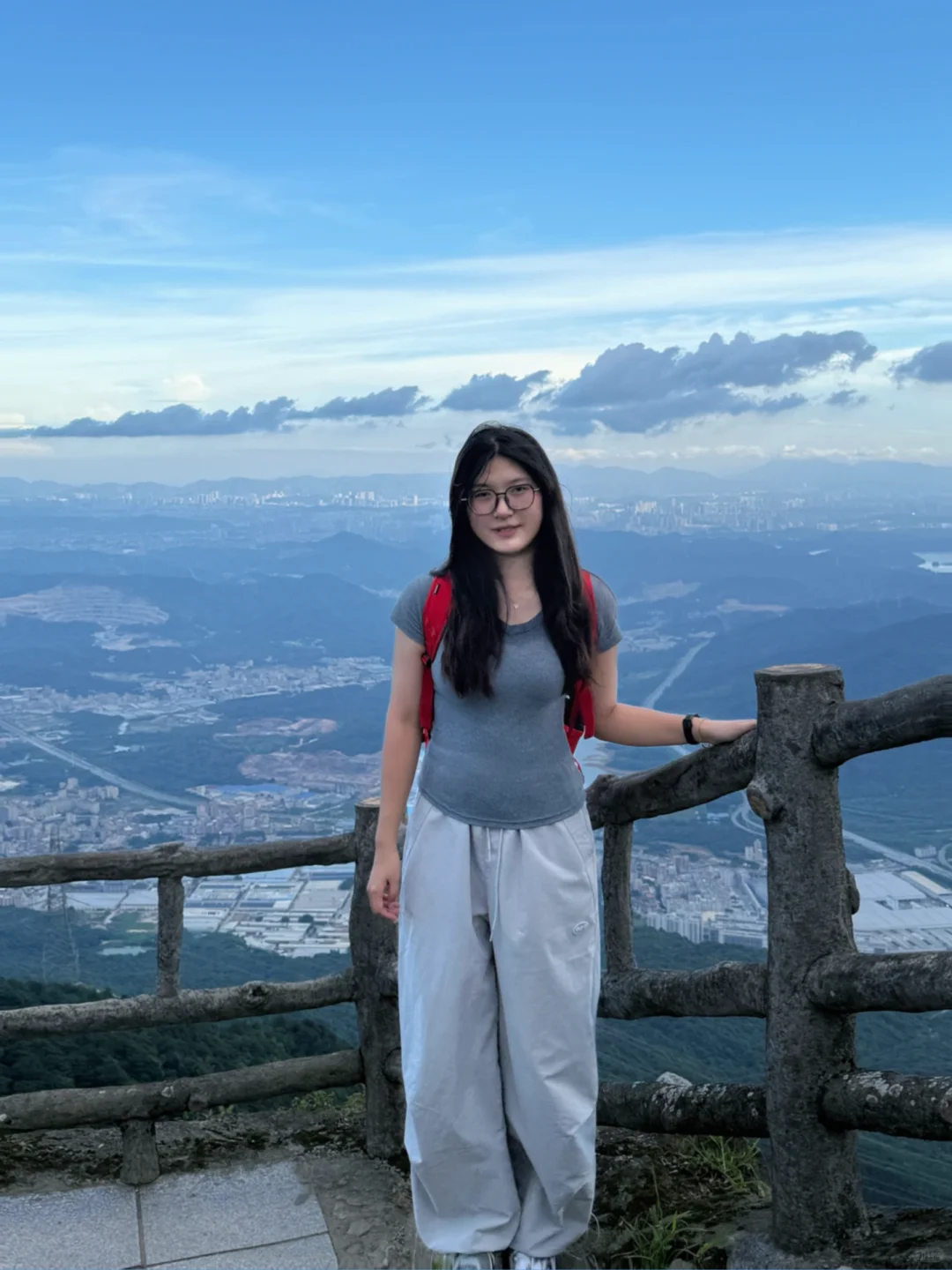 东莞第一峰拿下🤏