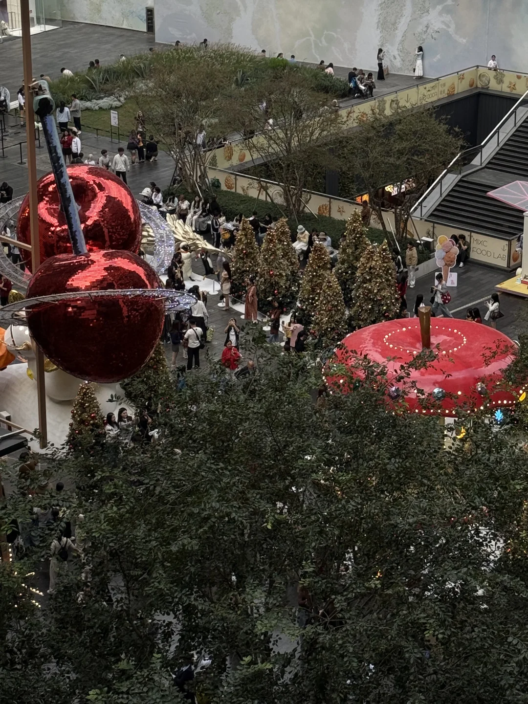不懂就问……大家都在万象天地买些啥？