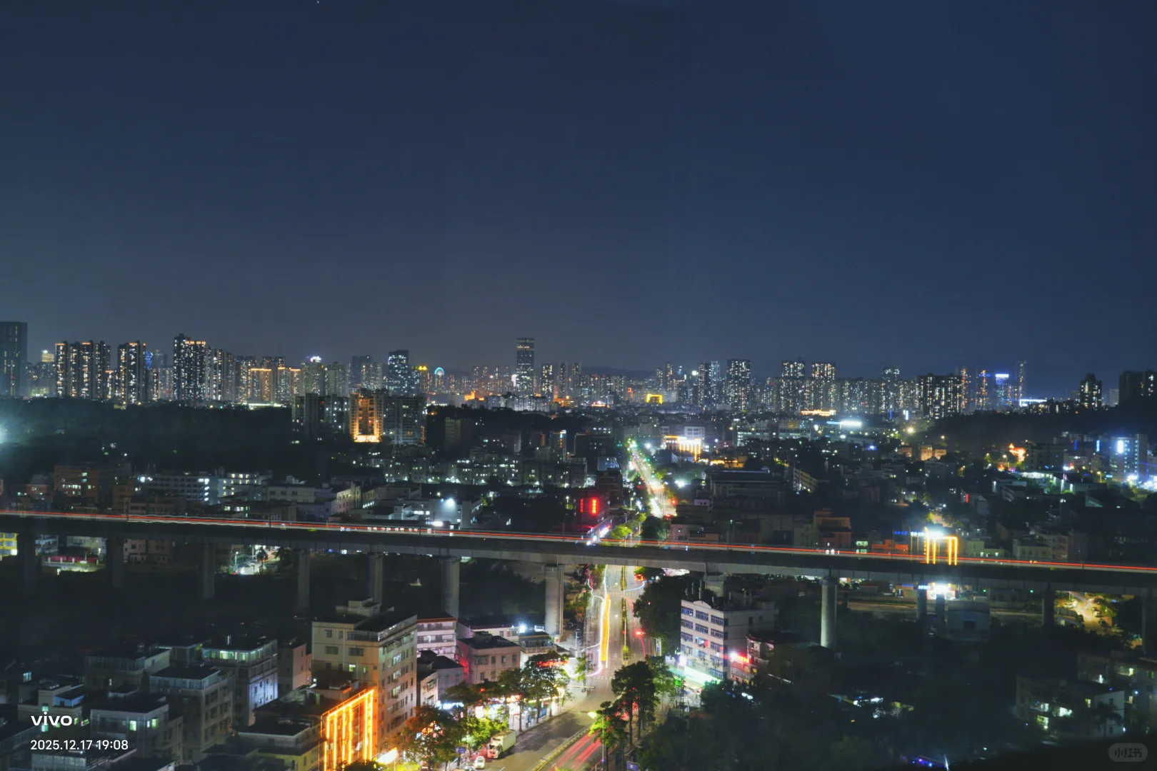 为了这个机位，在深圳买了个loft公