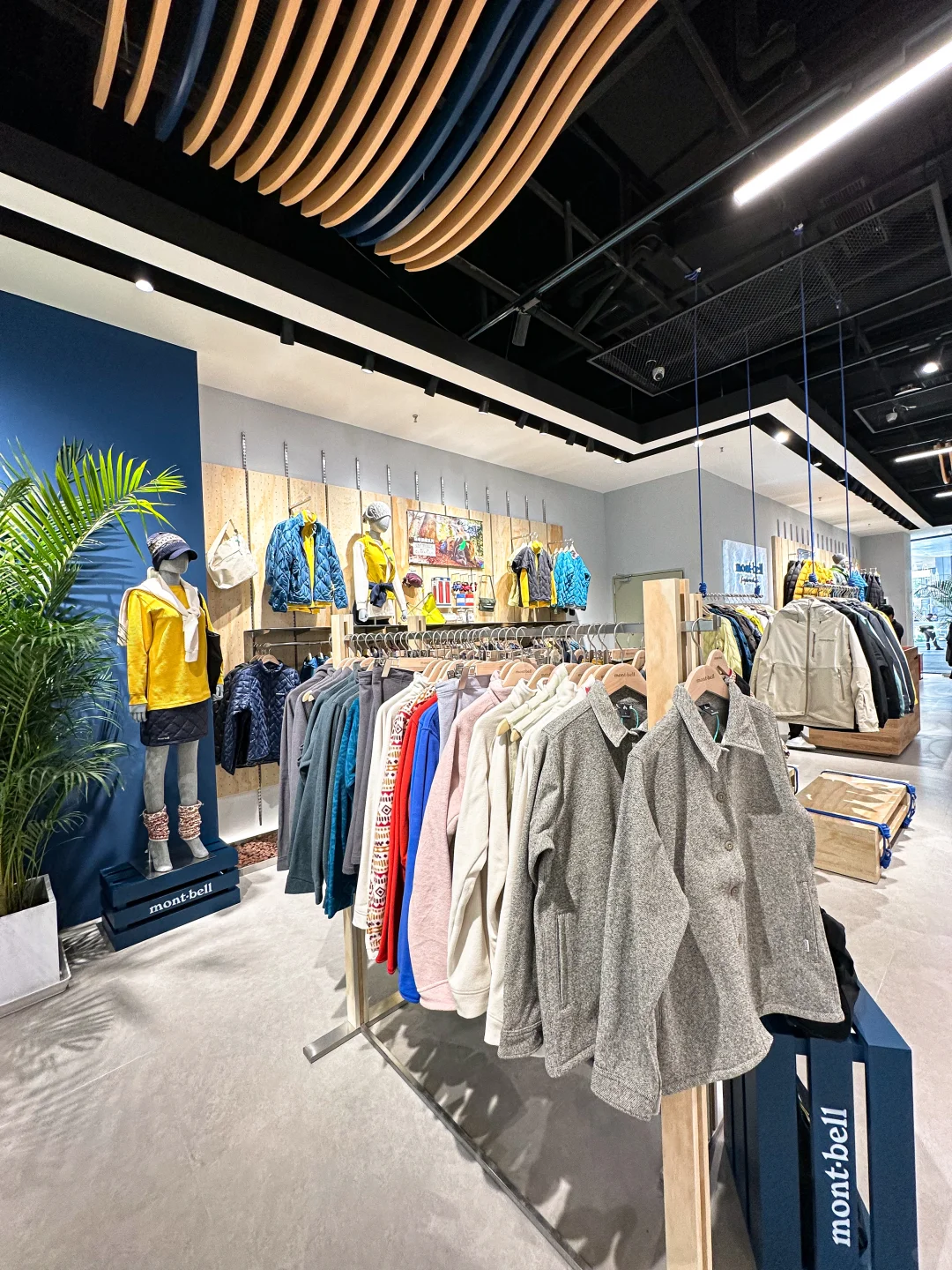 Mont-bell开到深圳福田啦