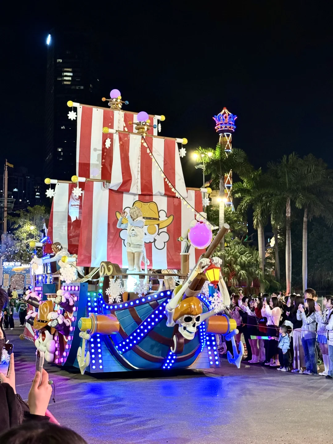 深圳欢乐谷圣诞封神！人均闯进北欧雪国童话