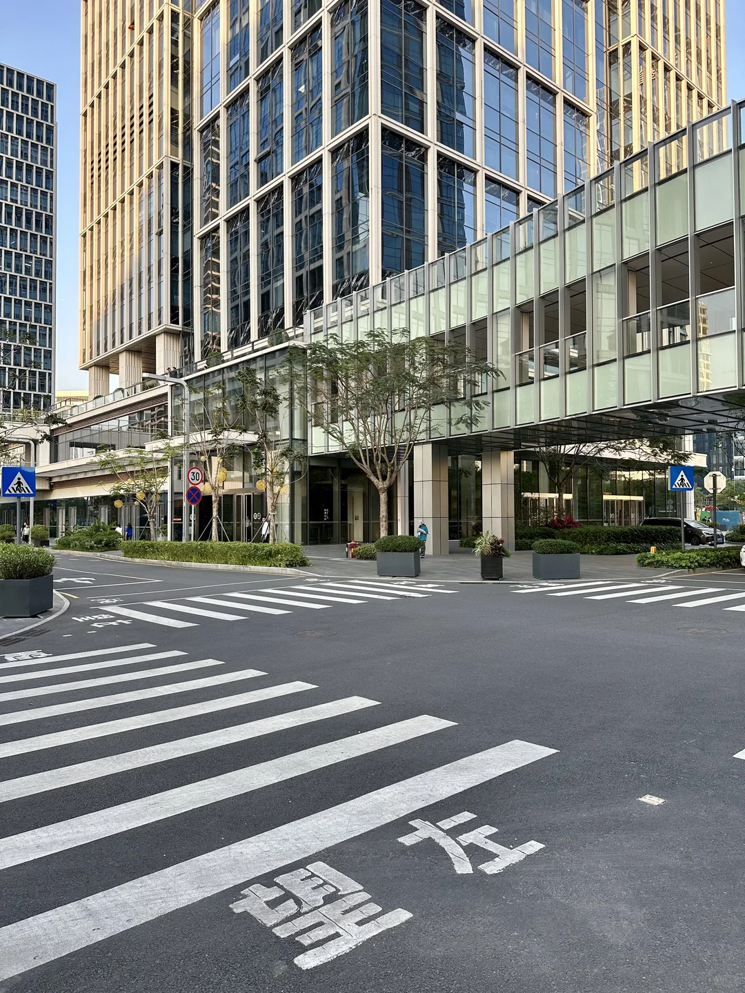 深圳企业搬前海后，同事都夸老板会选！