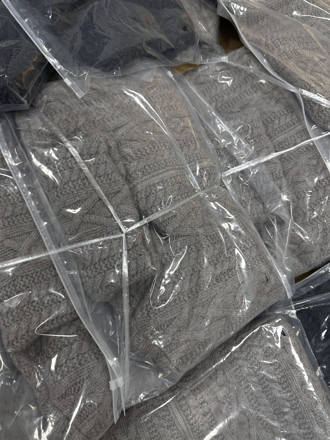 东莞羊绒工厂店‖秋冬的漂亮毛衫在这