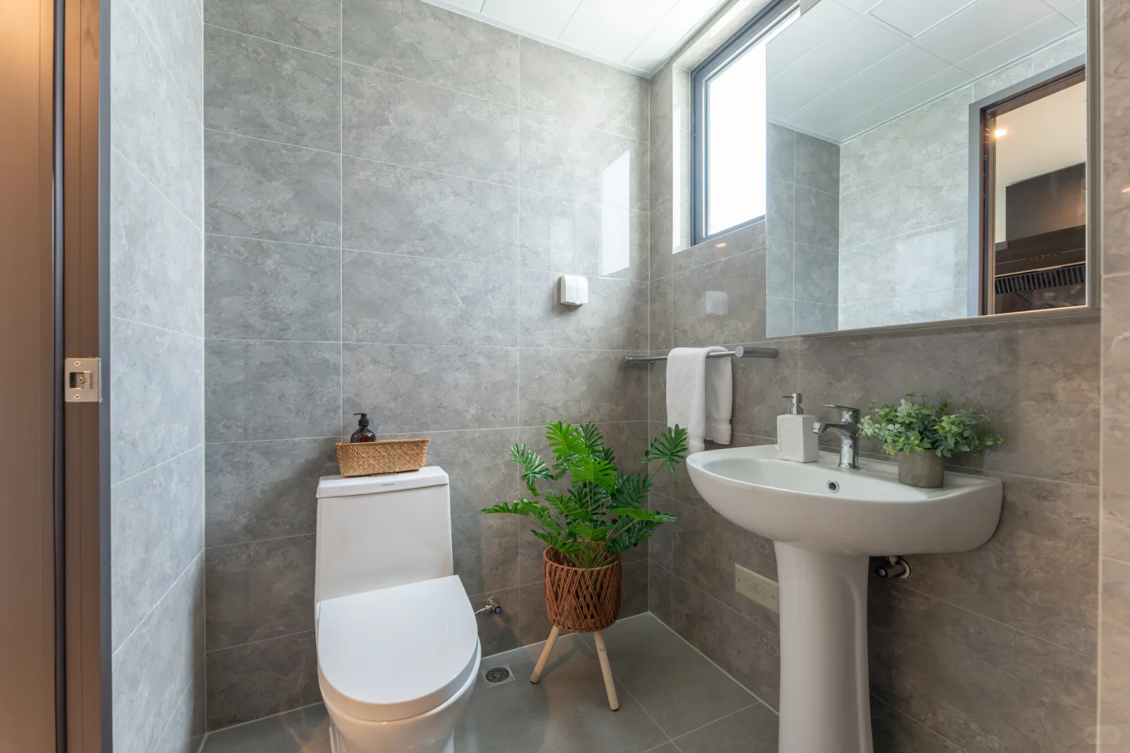 急🌸出租深圳北站好房 大单间大阳台 便宜🤩