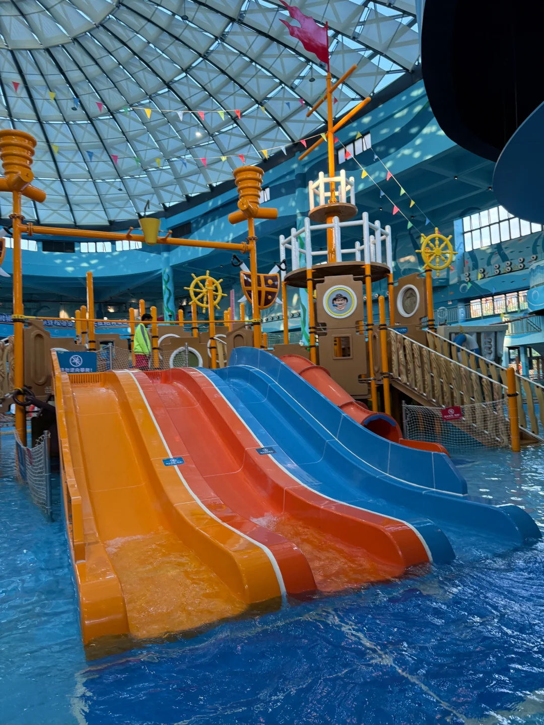 森林海🌳 泡温泉🧖🏻‍♀️ 🫧