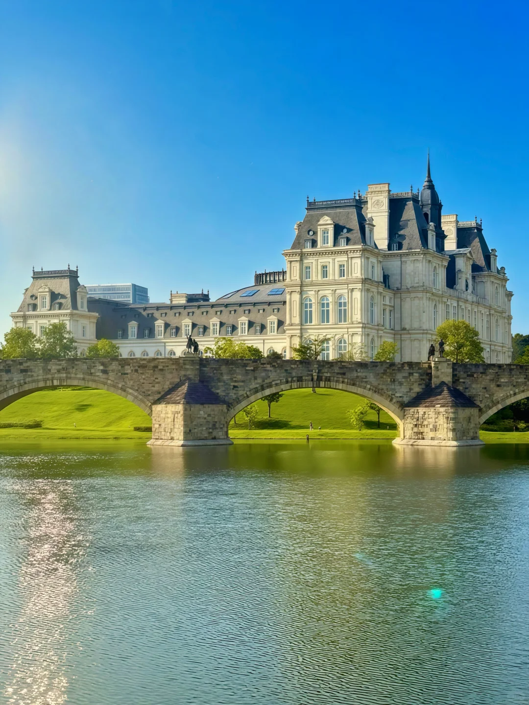 📍 东莞松山湖｜以为在欧洲🏰其实是华为总部