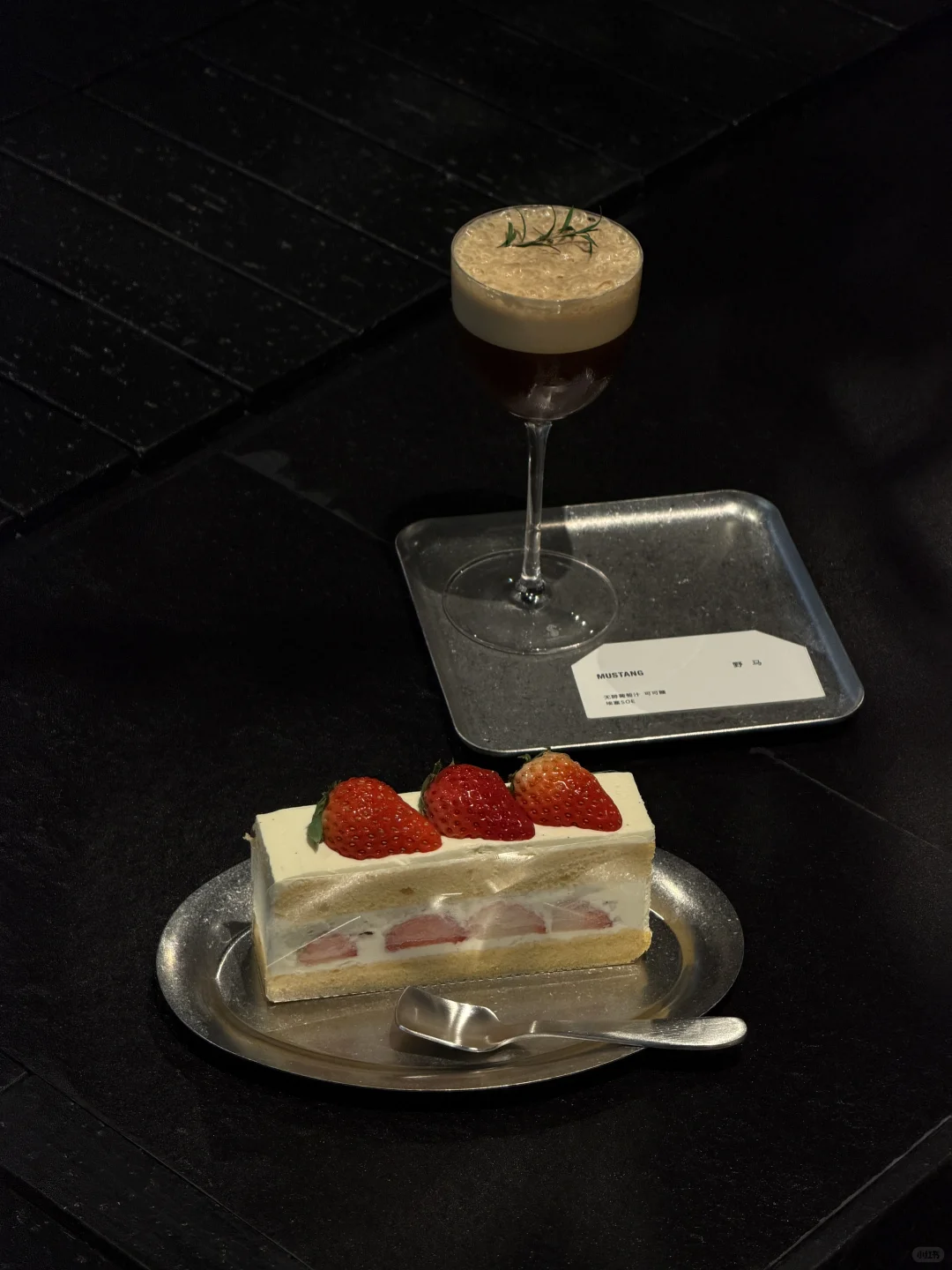 最近东莞很🔥的一条街道