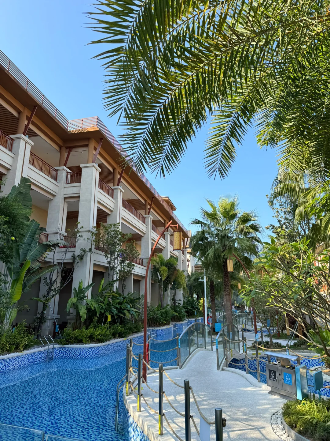 森林海🌳 泡温泉🧖🏻‍♀️ 🫧