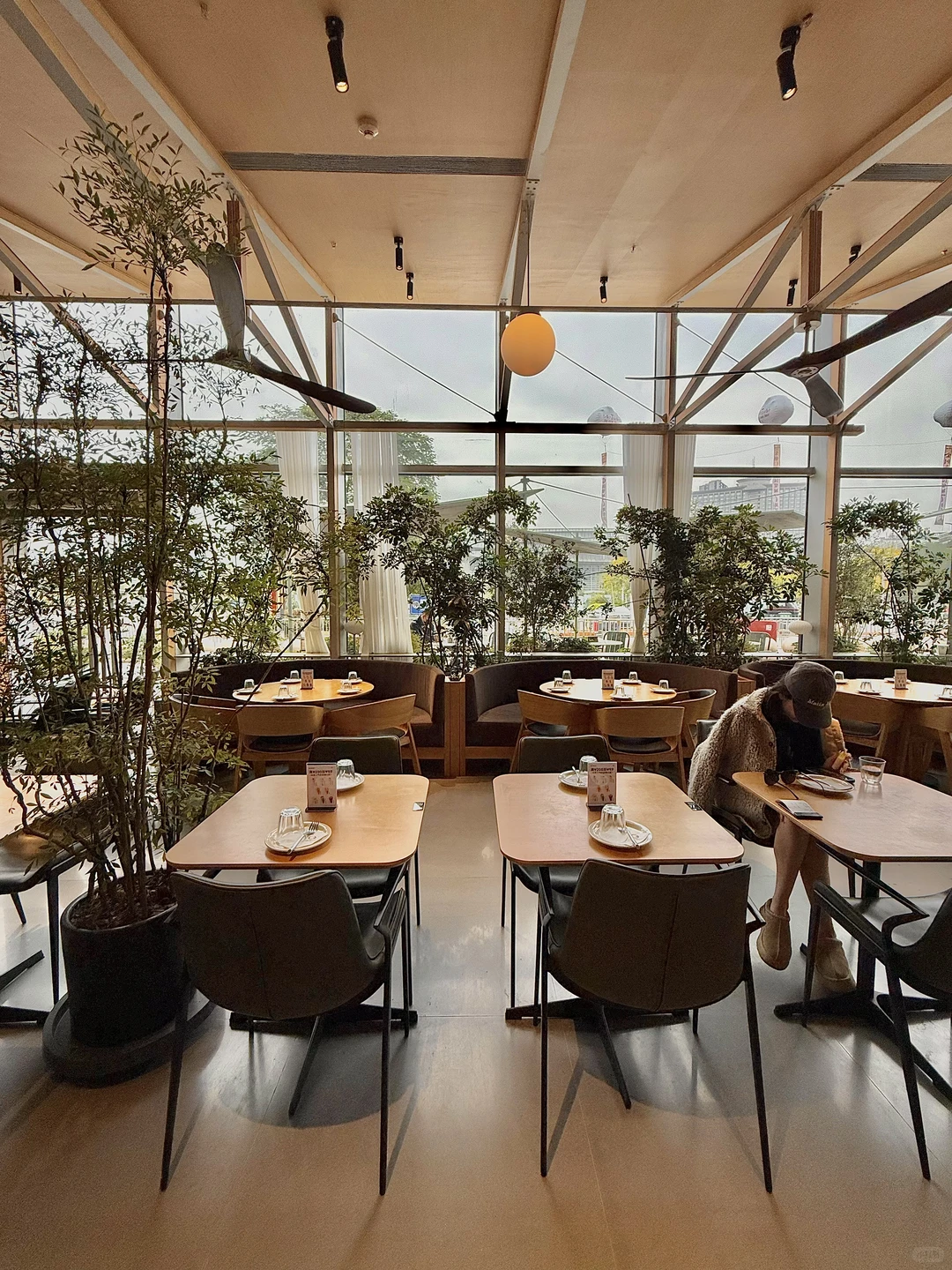 东莞首家！！终于开了！！！在国贸。。。😭😭