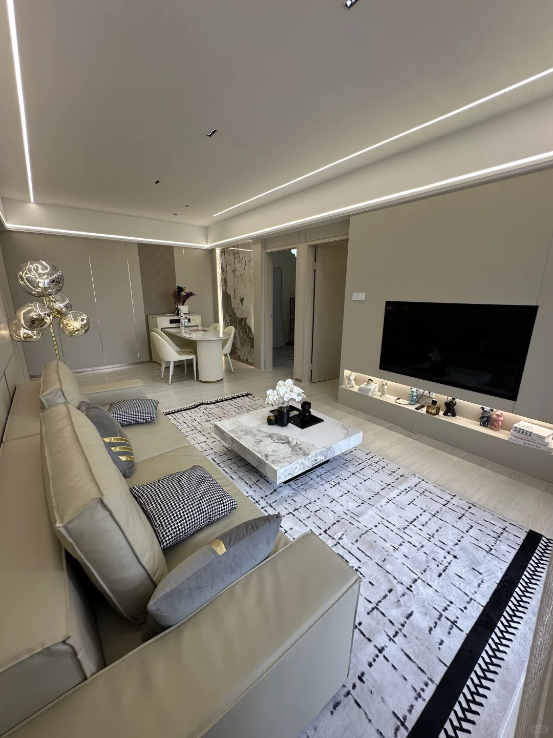 广州珠江新城｜东向望花园80平两房一厅一卫