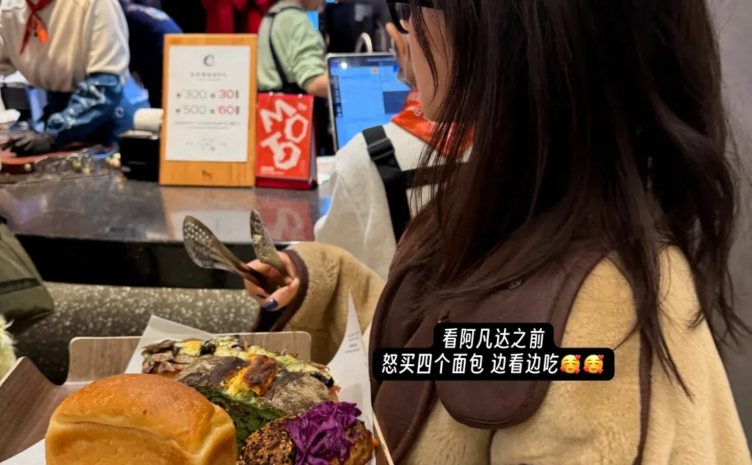 本周运动+阅读汇报 | 深圳48h，粗犷包容轻盈