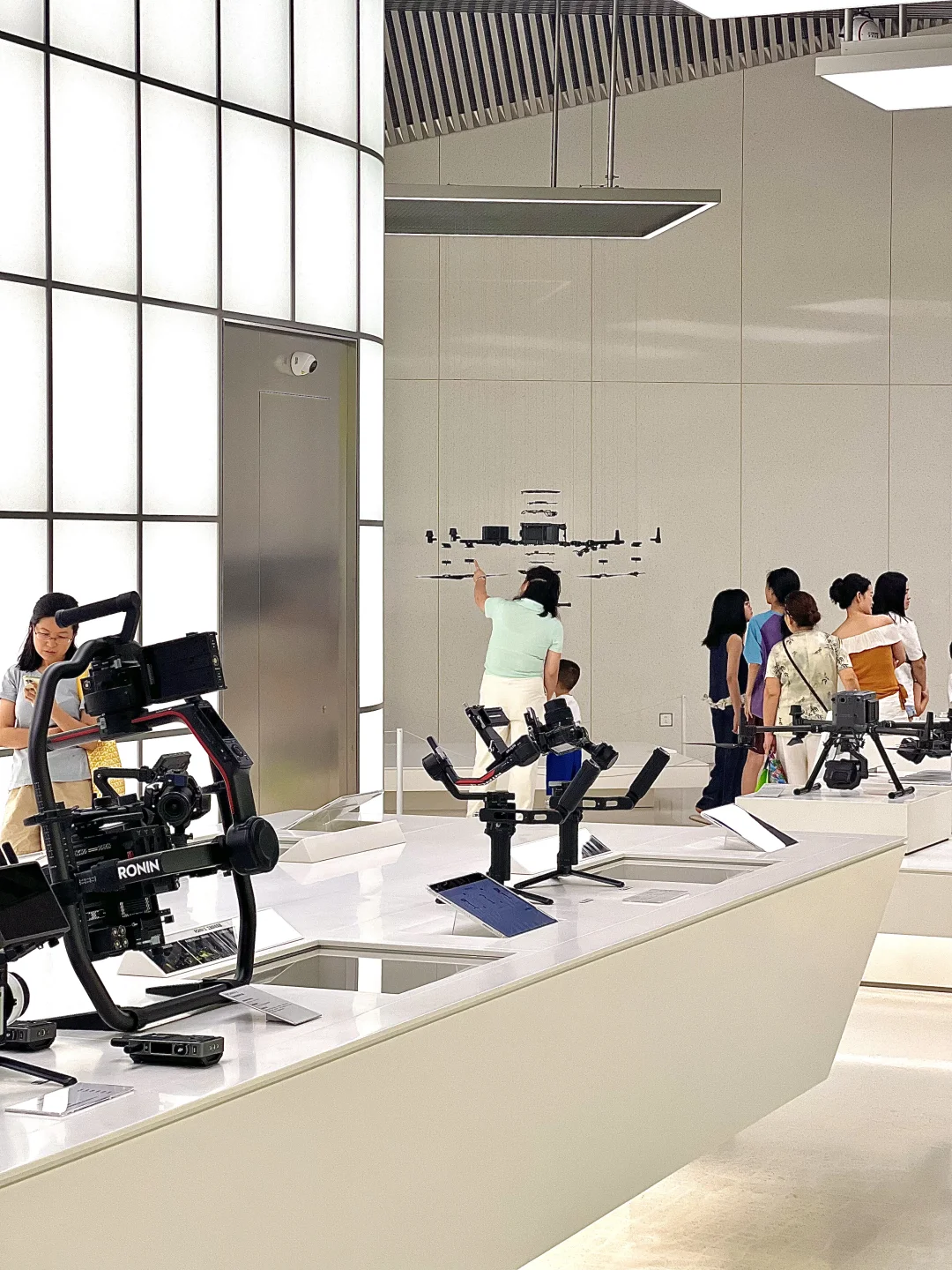 🚩深圳大疆：无人机黑科技沉浸式体验～