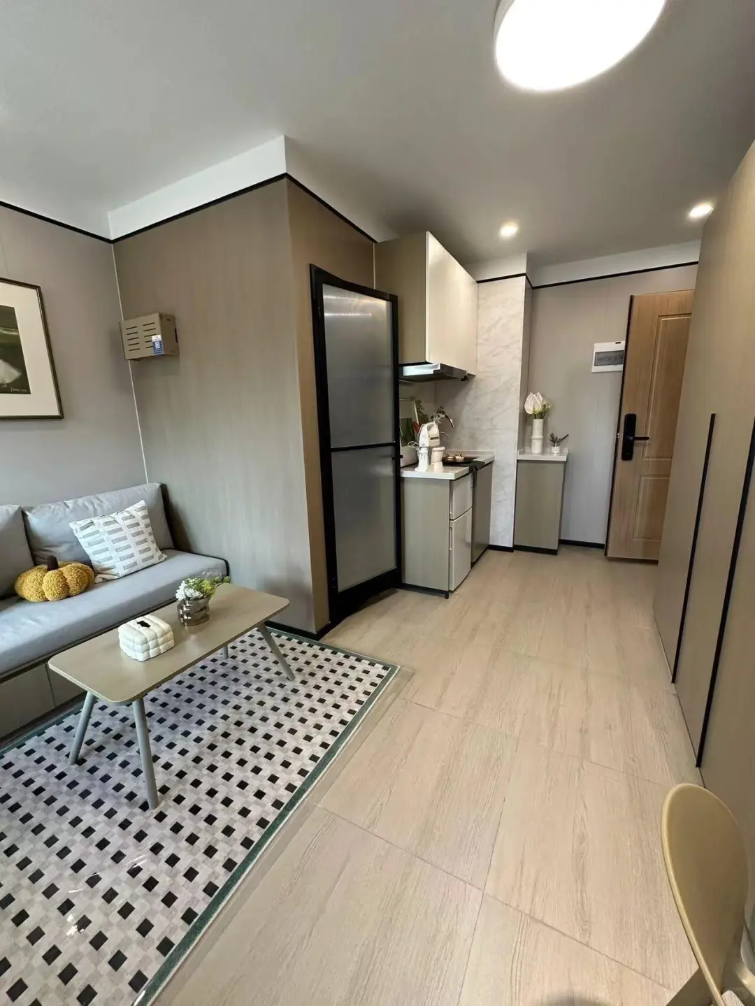 深圳租房 采光阳台大单间1080 长短🉑租||