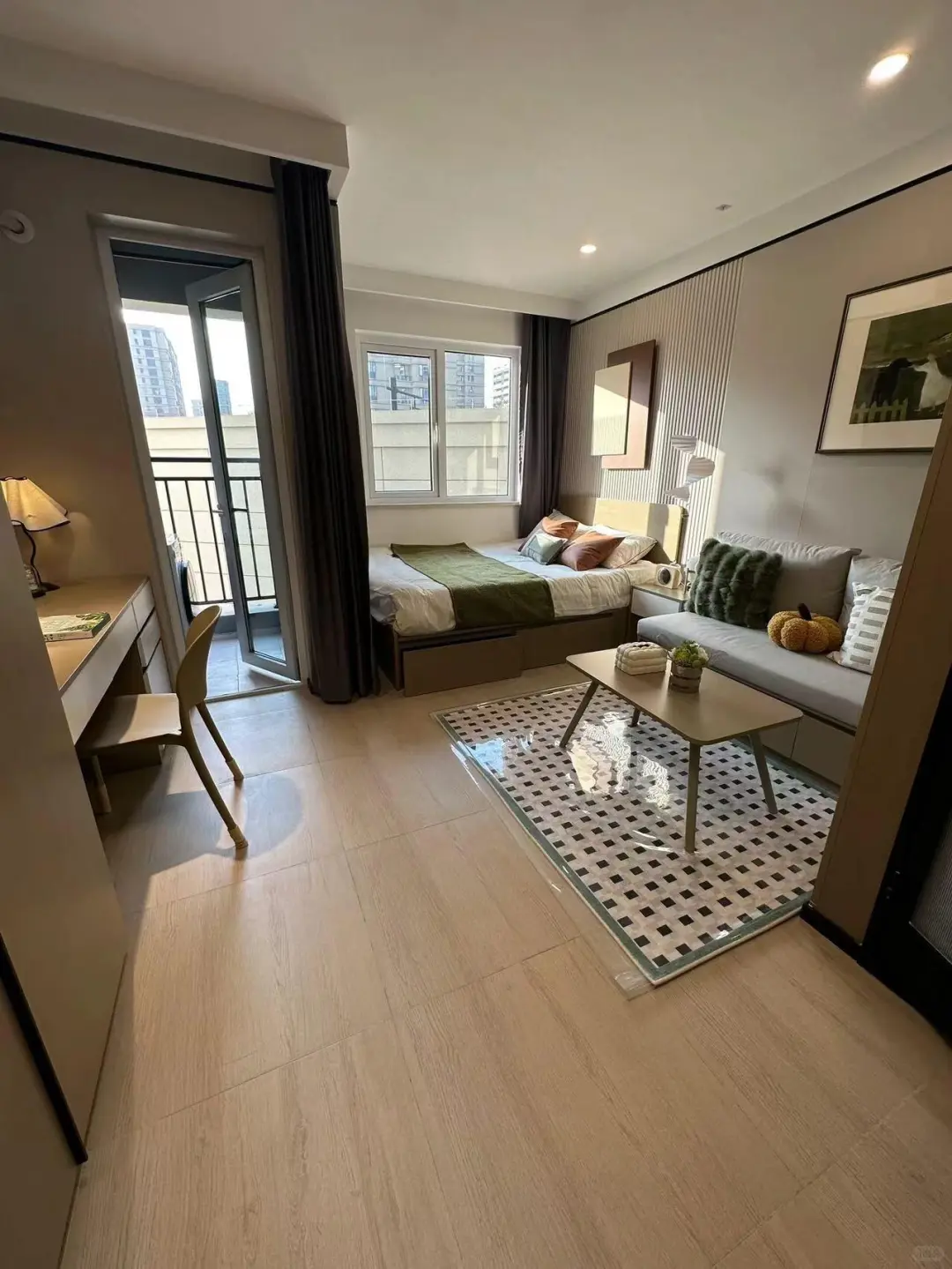 深圳租房 采光阳台大单间1080 长短🉑租||