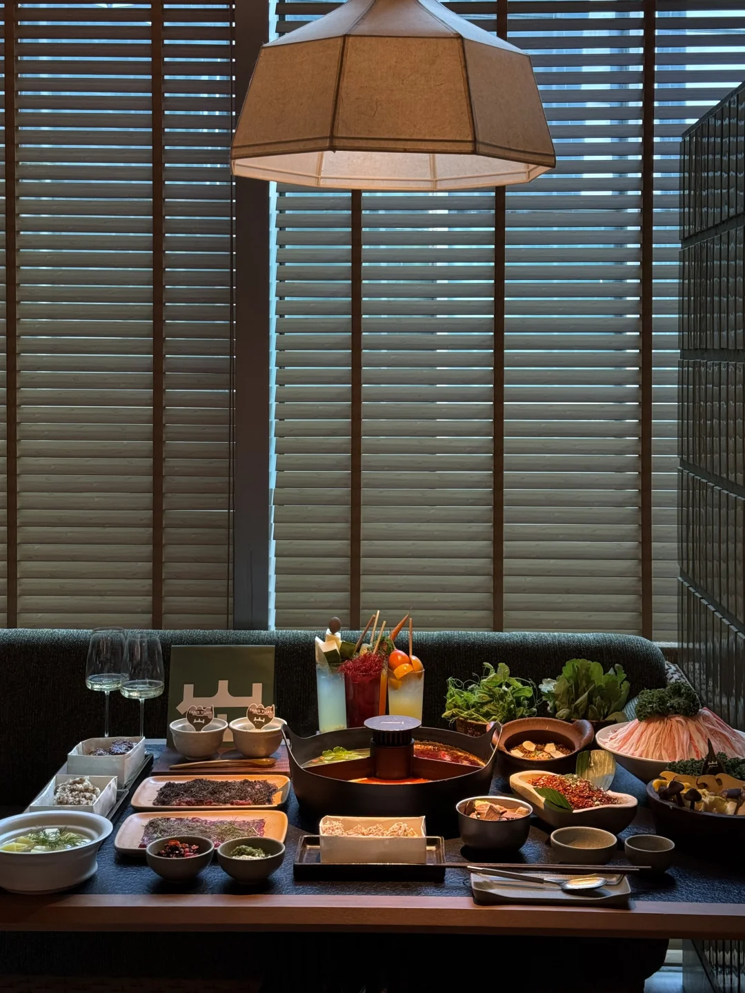 （深圳）极简木质空间🪵被光影治愈了🥂✨