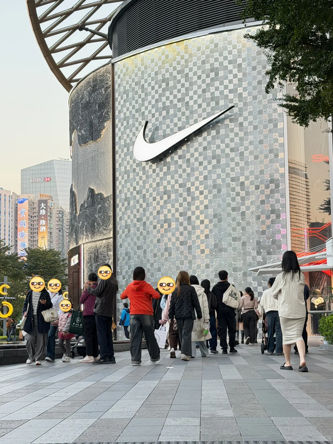 2025年12月15日广州穿什么