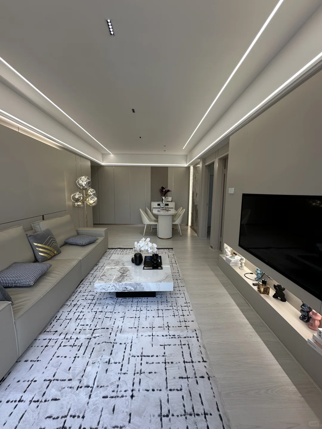 广州珠江新城｜东向望花园80平两房一厅一卫