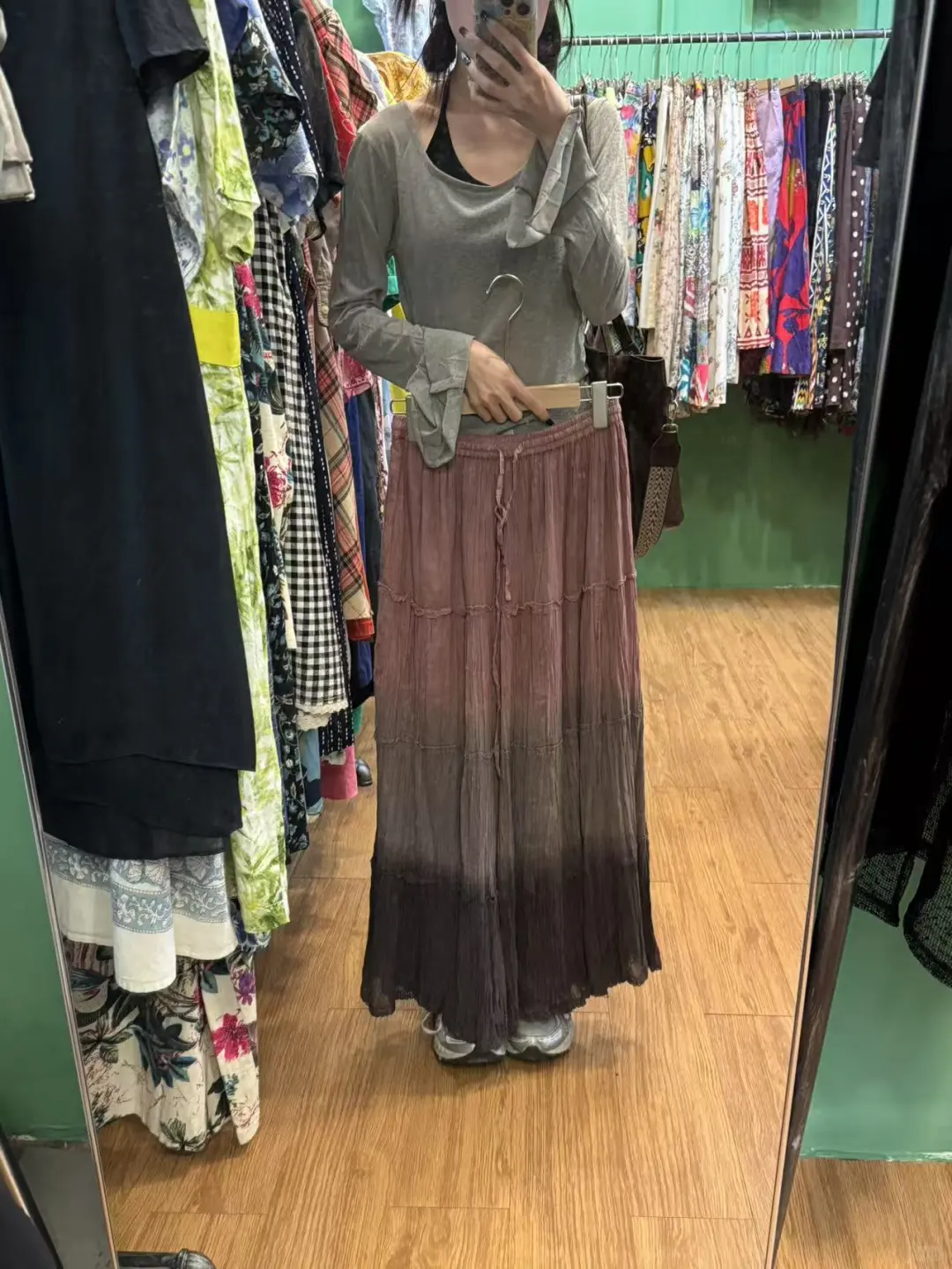 📍广州中山六路｜古着一条街逛一天！！