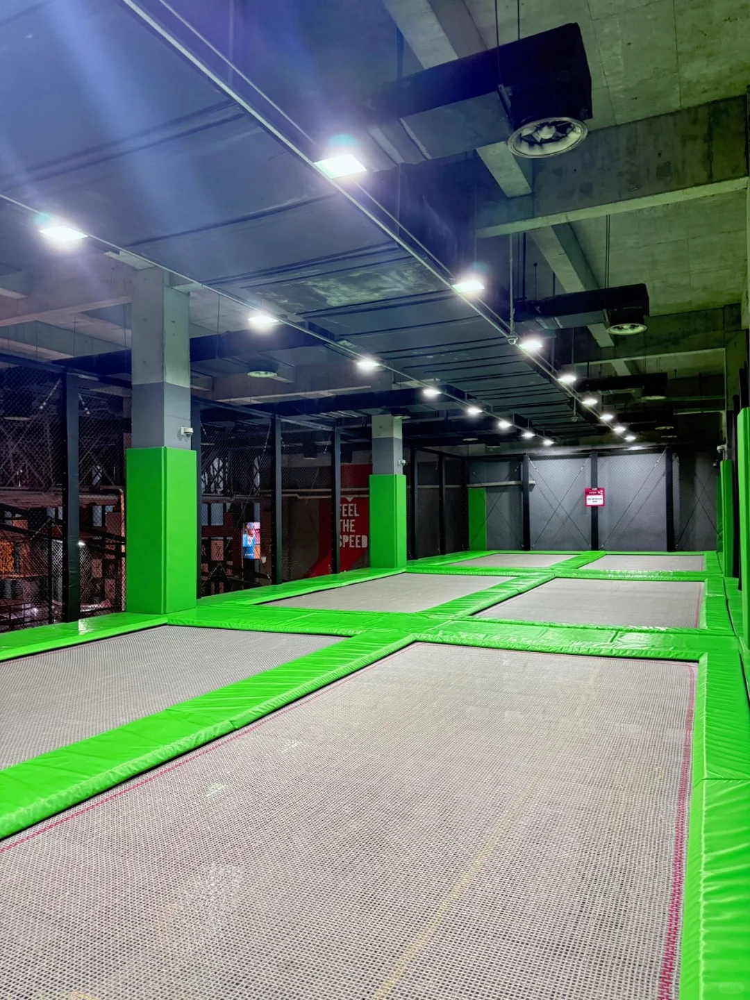 广州打工人续命局|3000㎡运动馆玩到腿软