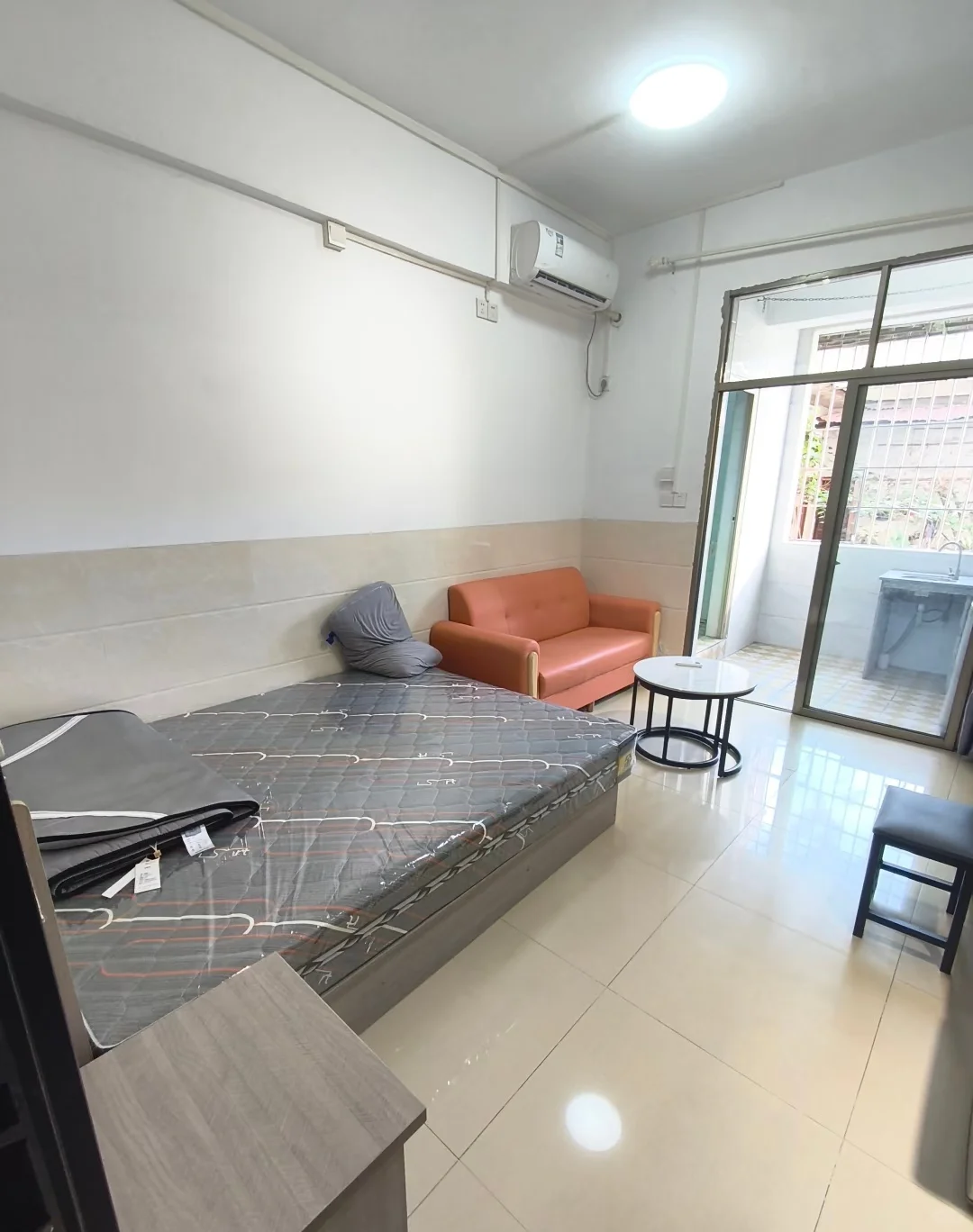 南宁租房，单间380起一房一厅650起！