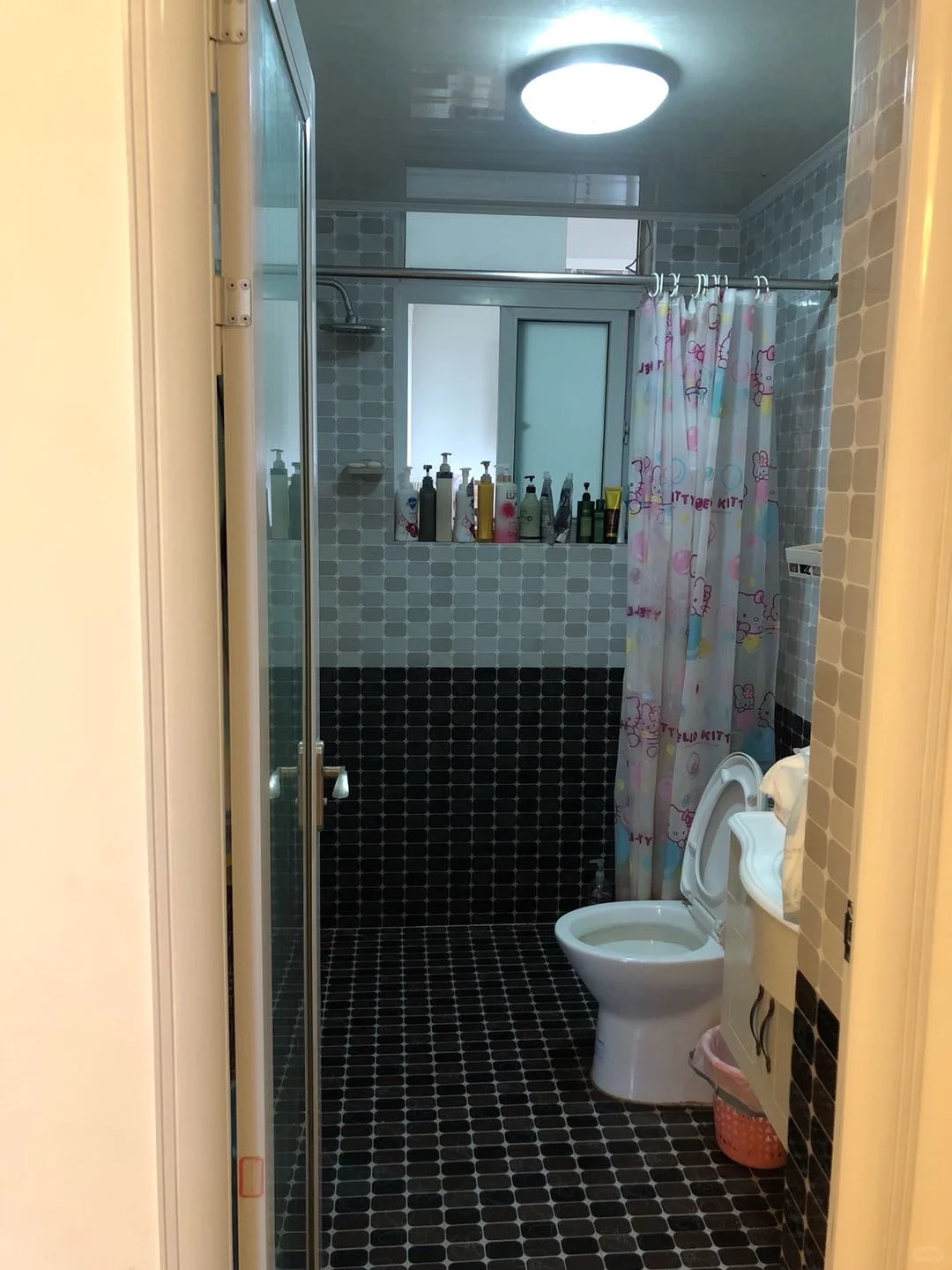 南宁青秀区租房｜小次卧招合租！！！