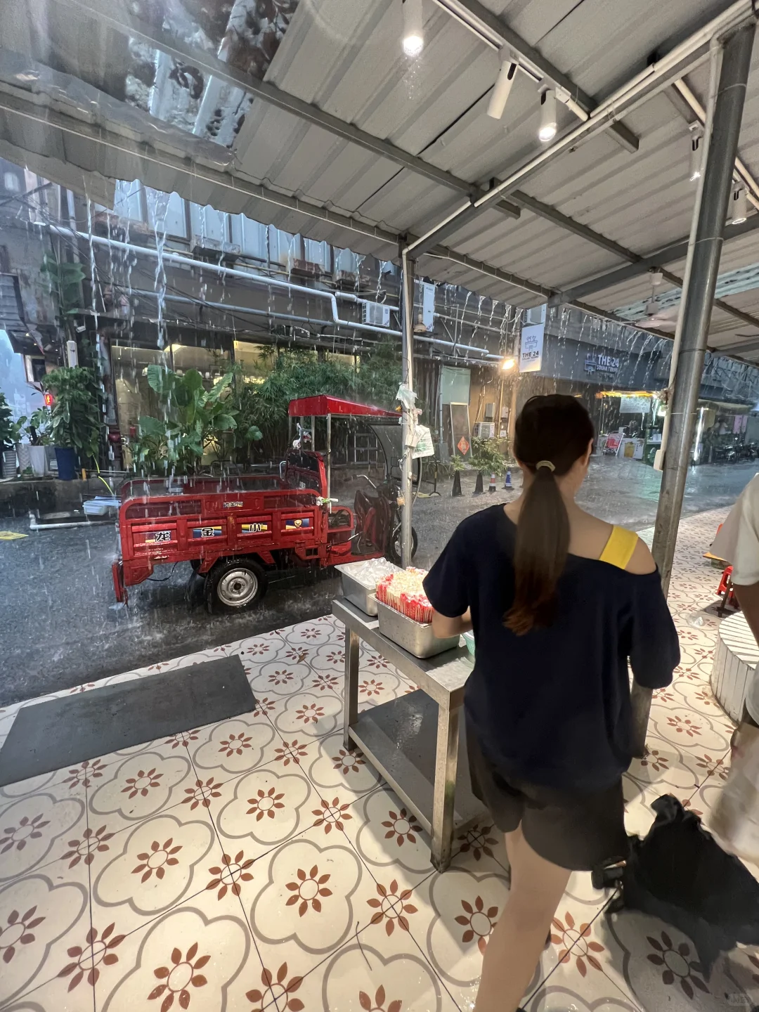 南宁，TM的我下暴雨也要去吃的老友粉！！！！