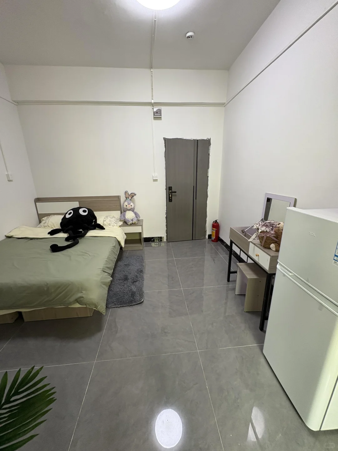 南宁带阳台单间480求租，房东老实人好说话！