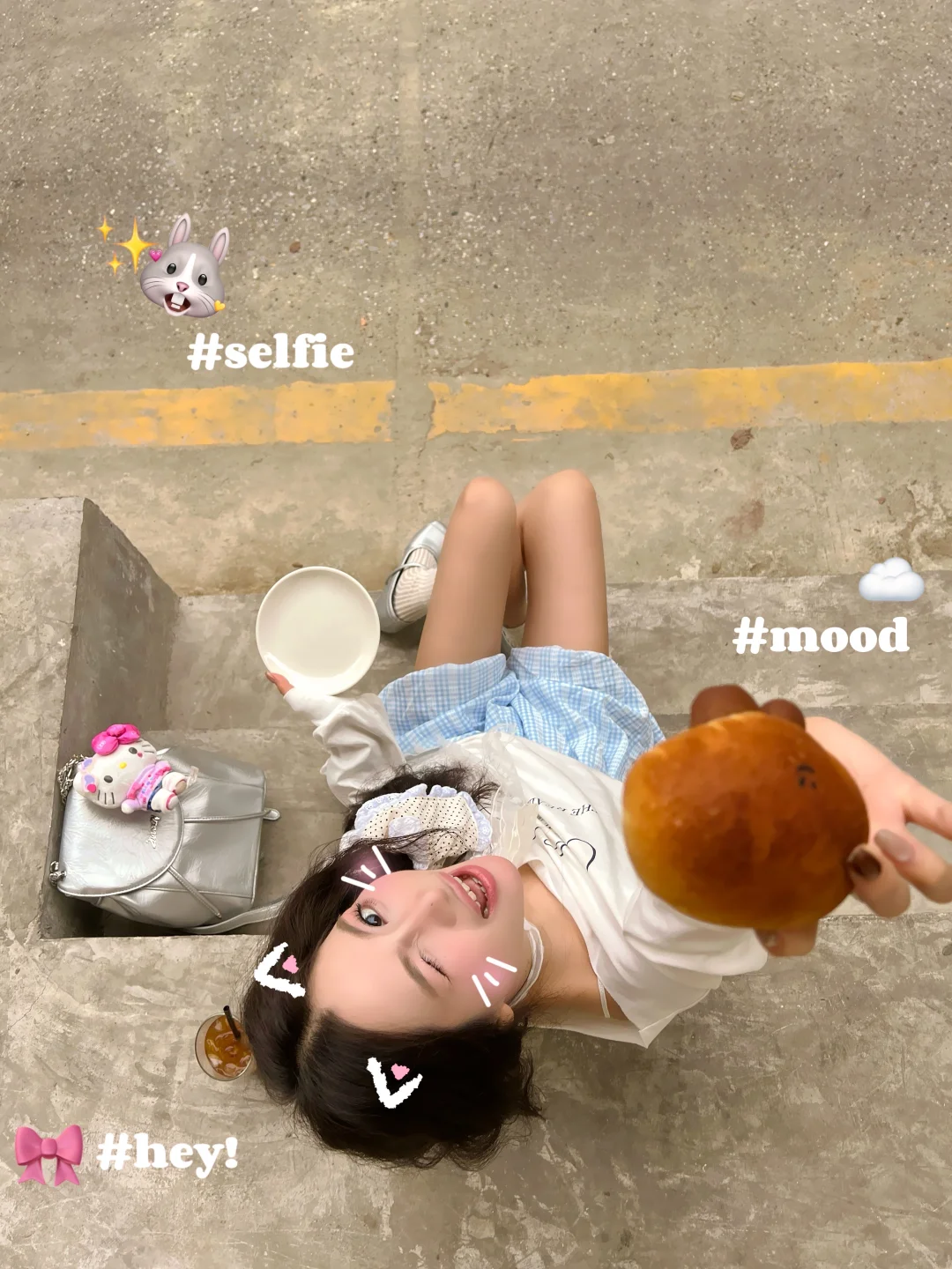 南宁新开的！韩里韩气的咖啡店好好拍🫧🐰🥯