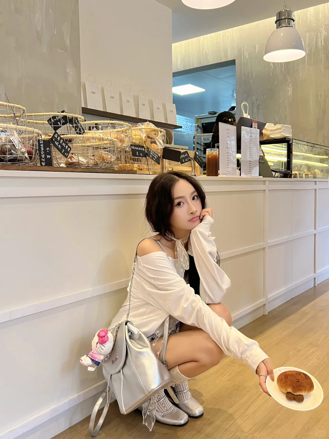 南宁新开的！韩里韩气的咖啡店好好拍🫧🐰🥯