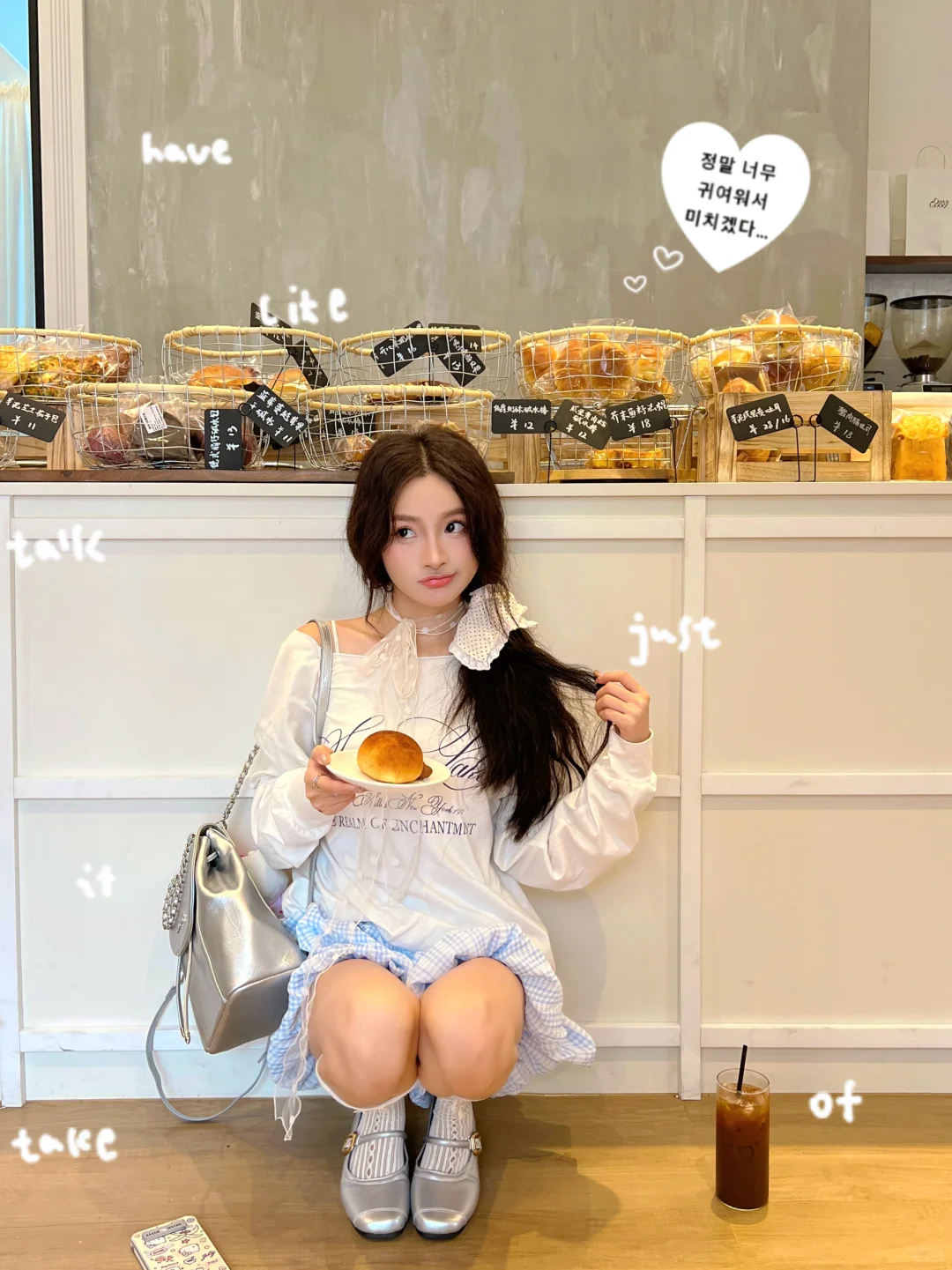 南宁新开的！韩里韩气的咖啡店好好拍🫧🐰🥯