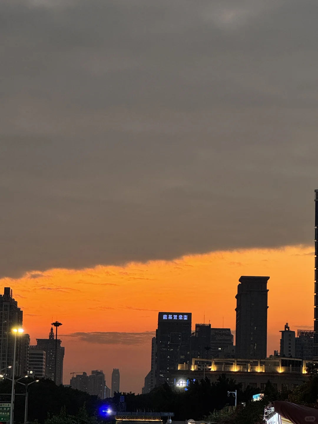 可惜你不是南宁的 也不懂这一刻的感受🍂