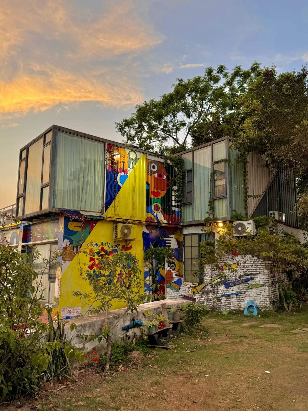 防城港 | 藏在海边的梦幻艺术村落✨