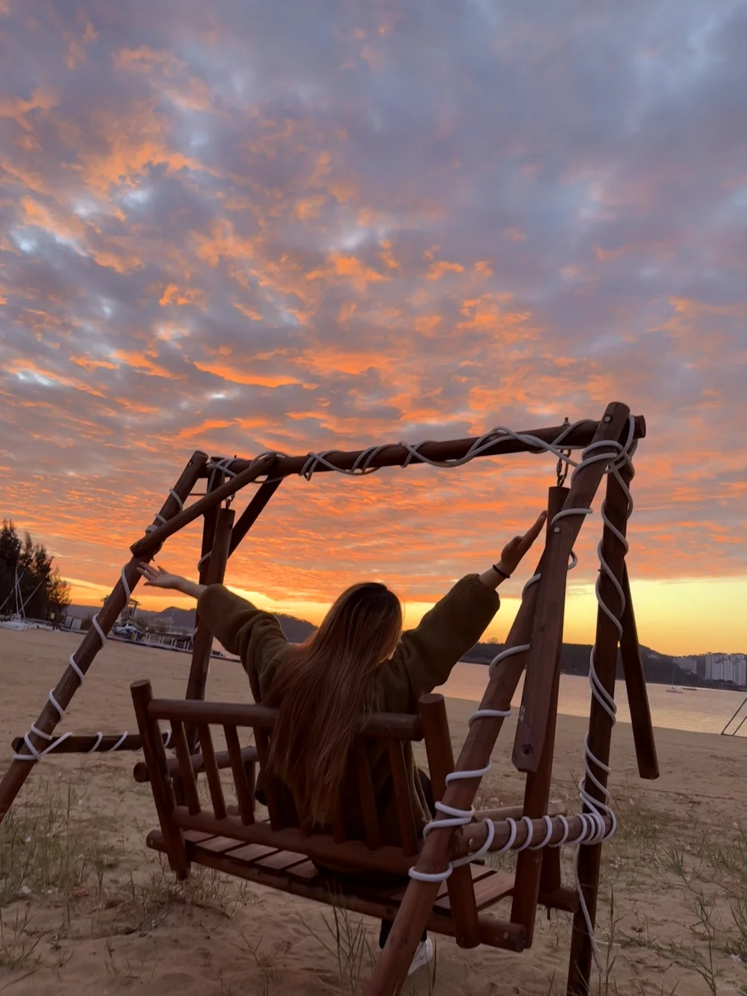 防城港日落11月20日