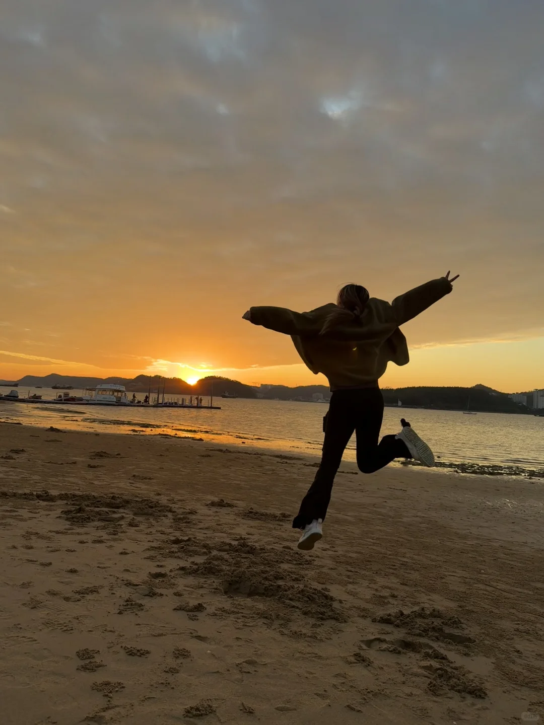 防城港日落11月20日