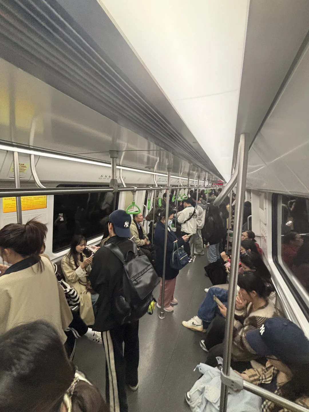 今晚的南宁地铁一号线怎么了！？