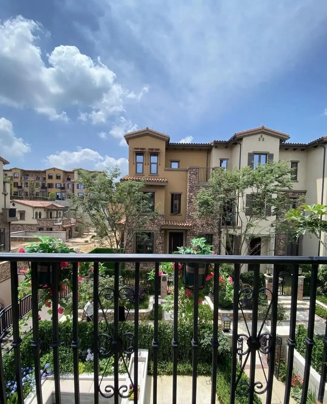 准备出国了，打算卖掉南宁的爱屋