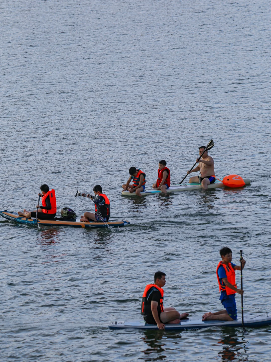 南宁本地人的松弛感在邕江这一刻具像化～
