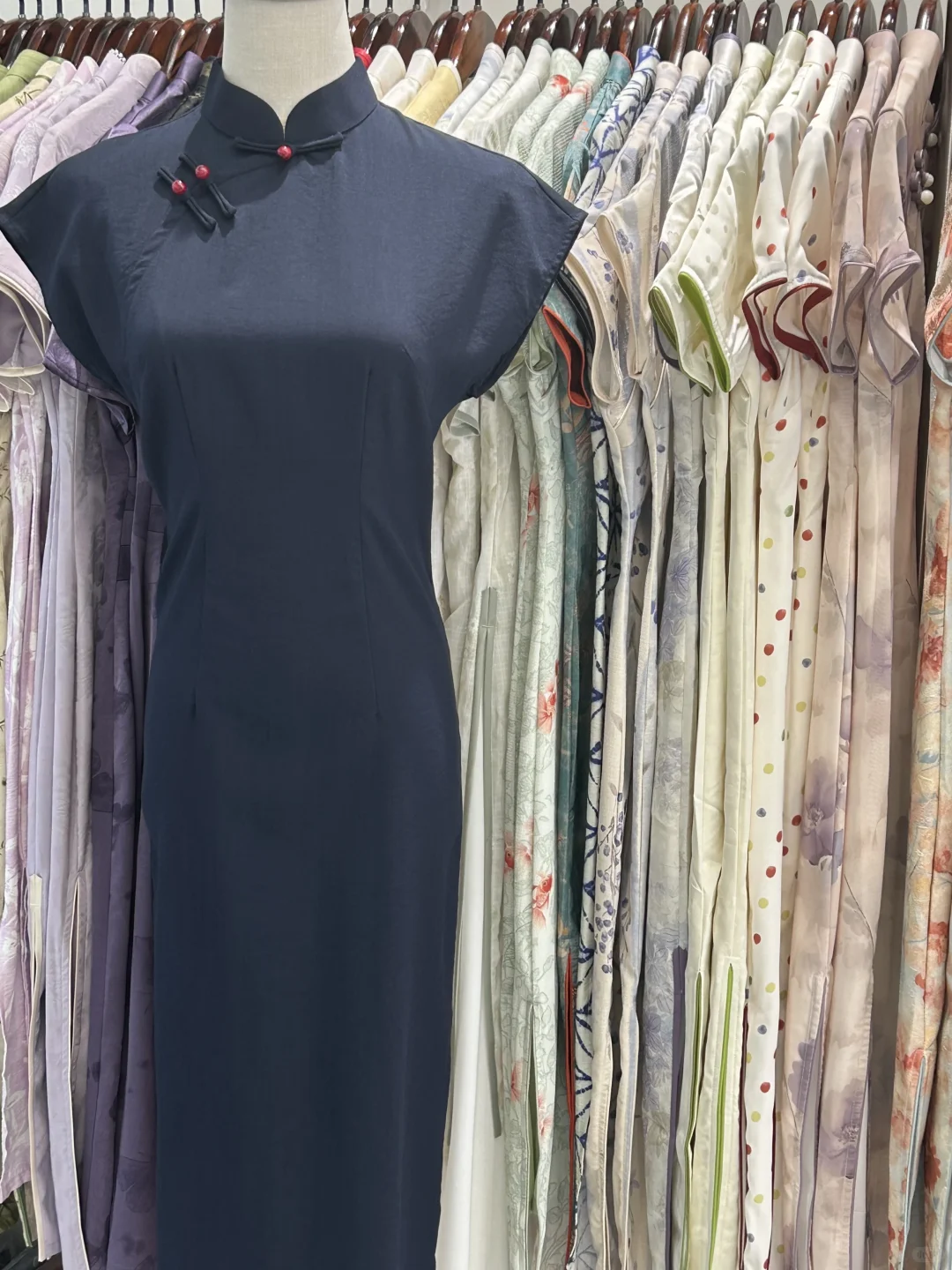 广西柳州五星街百元旗袍』买啦5⃣件❗满意