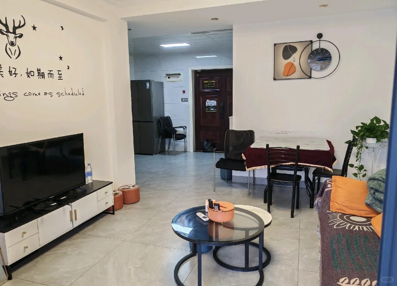 柳南区，南站路柳州站附近，精装电梯靓靓两房