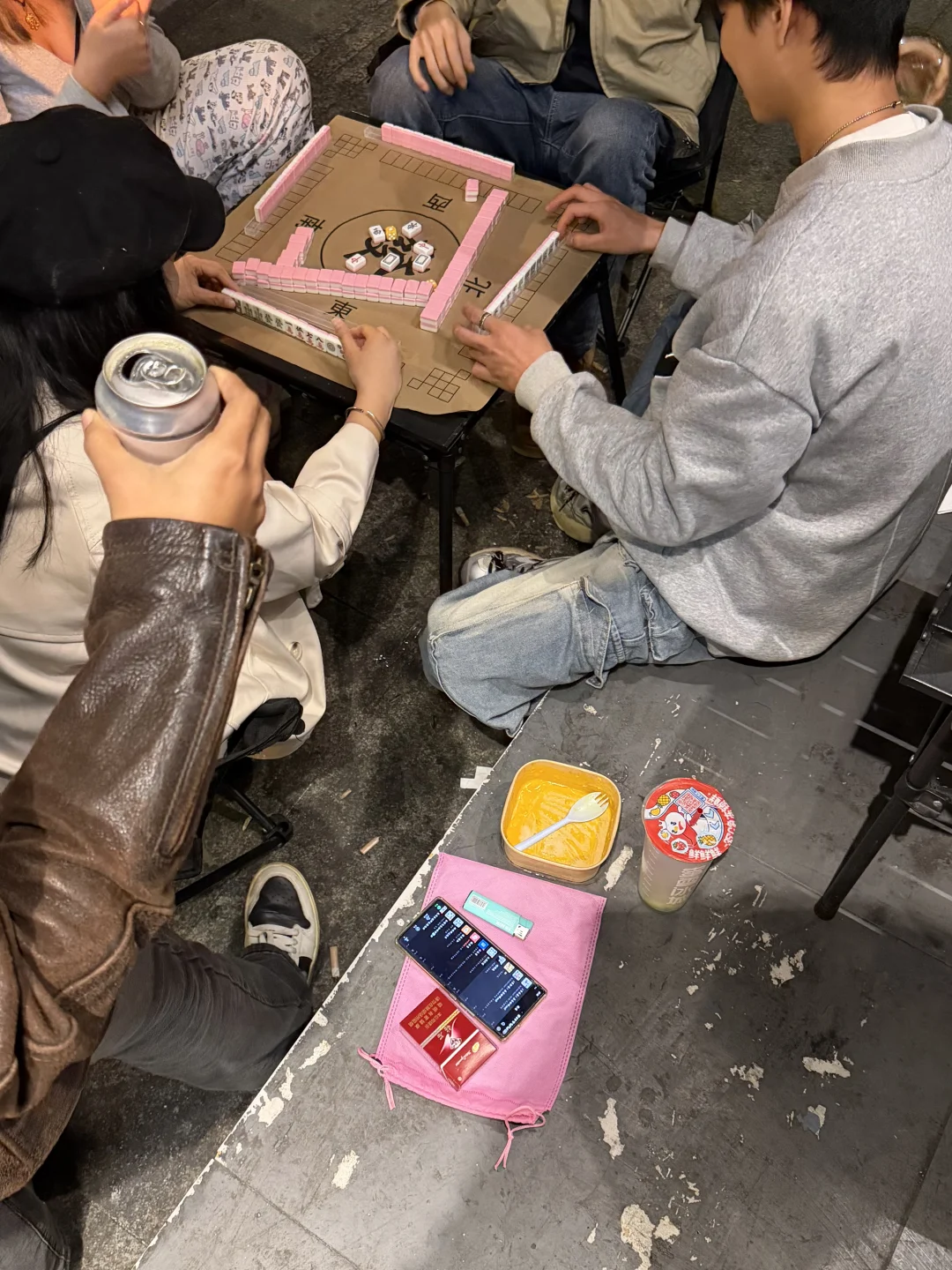 柳州没骗我❗️人均20💰拿下午夜氛围感小酒馆