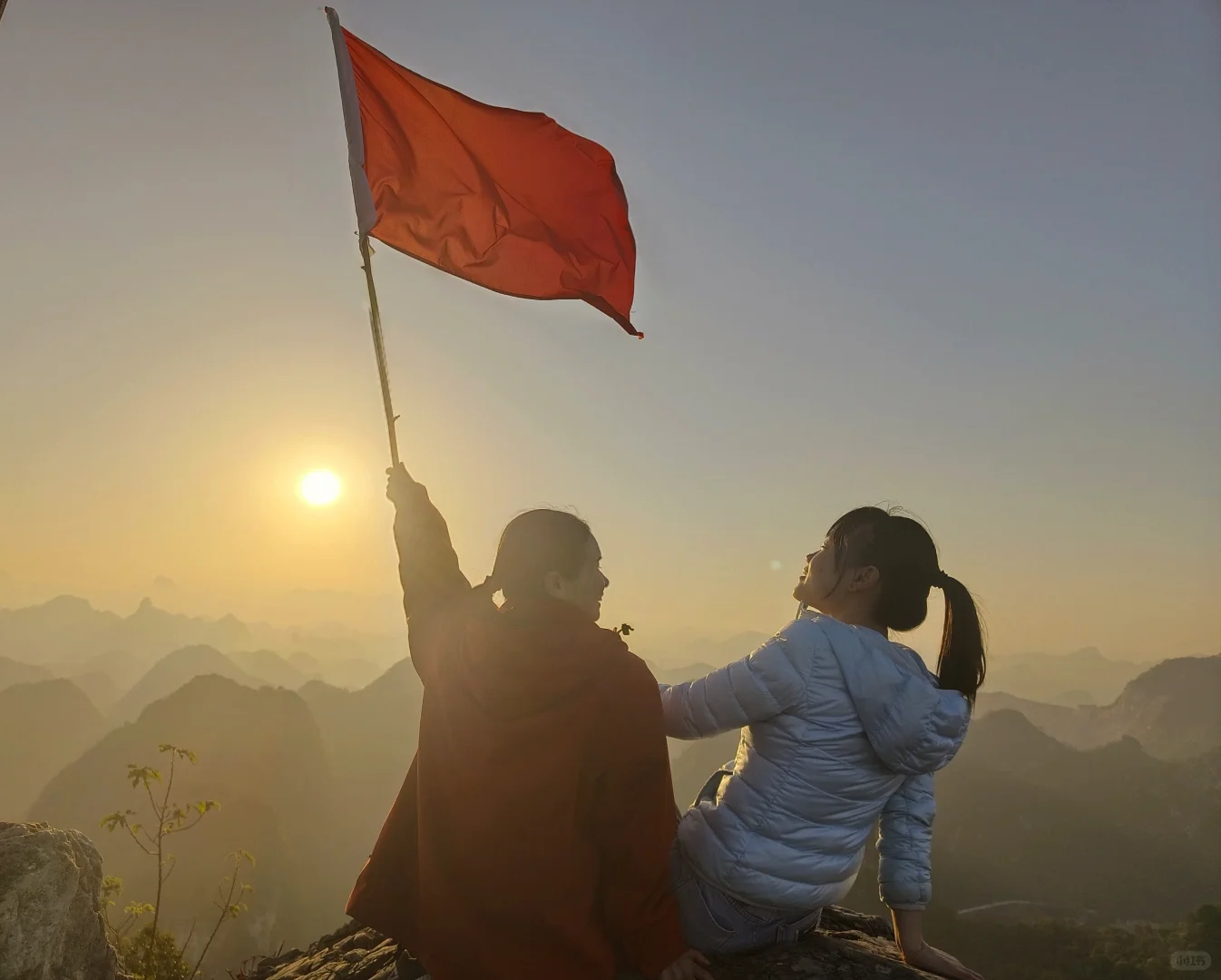 柳州龙潭公园帽子山看日出🌅