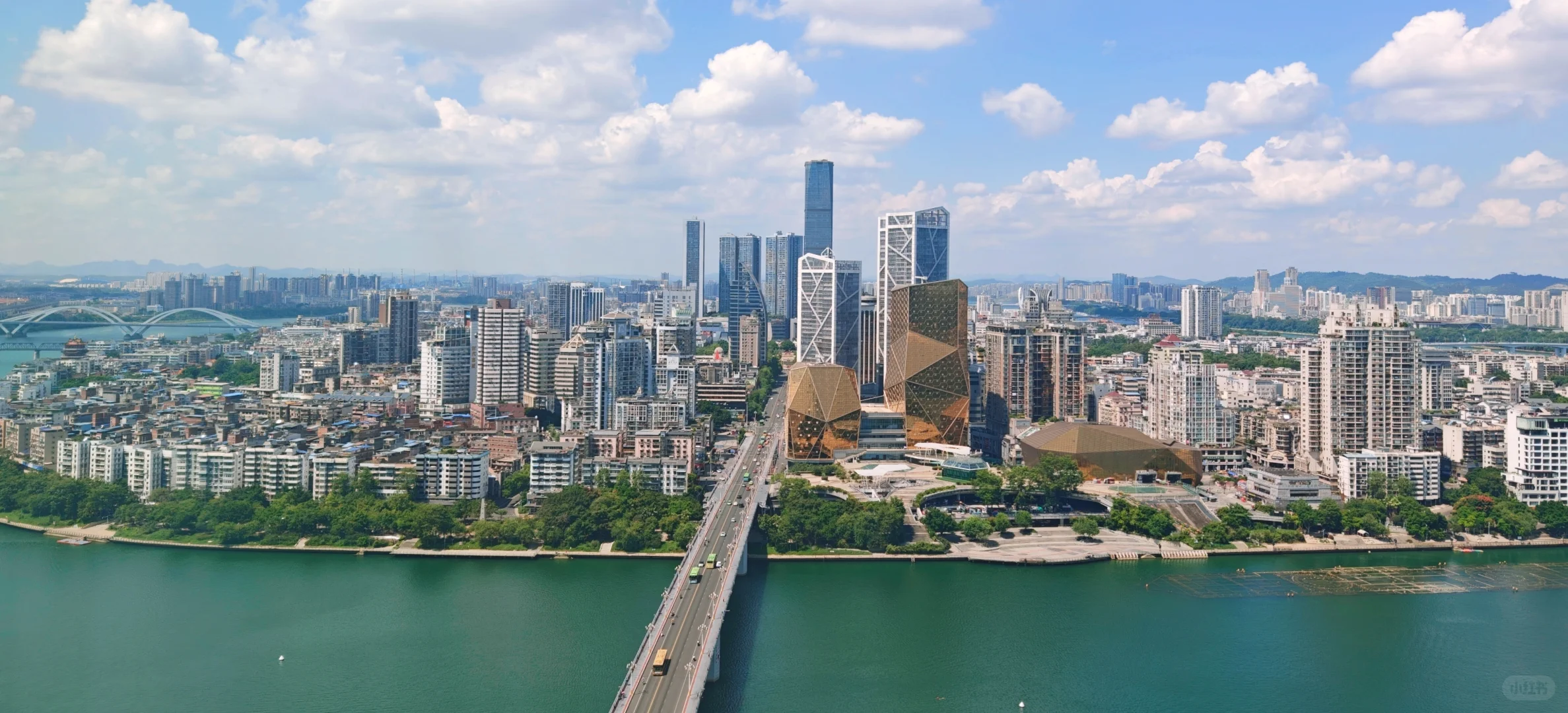 柳州CBD藏不住了！0元拍出国风大片